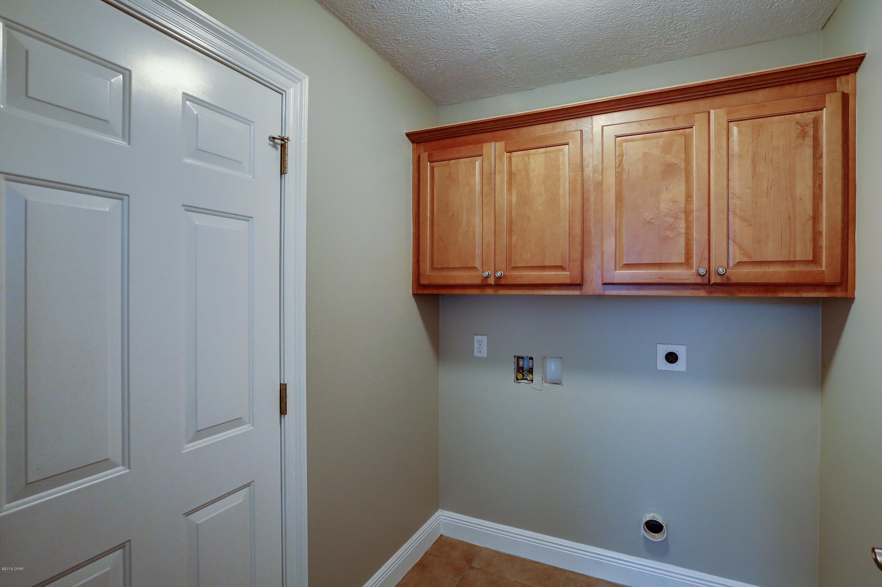 Ashlee Manor - Residential