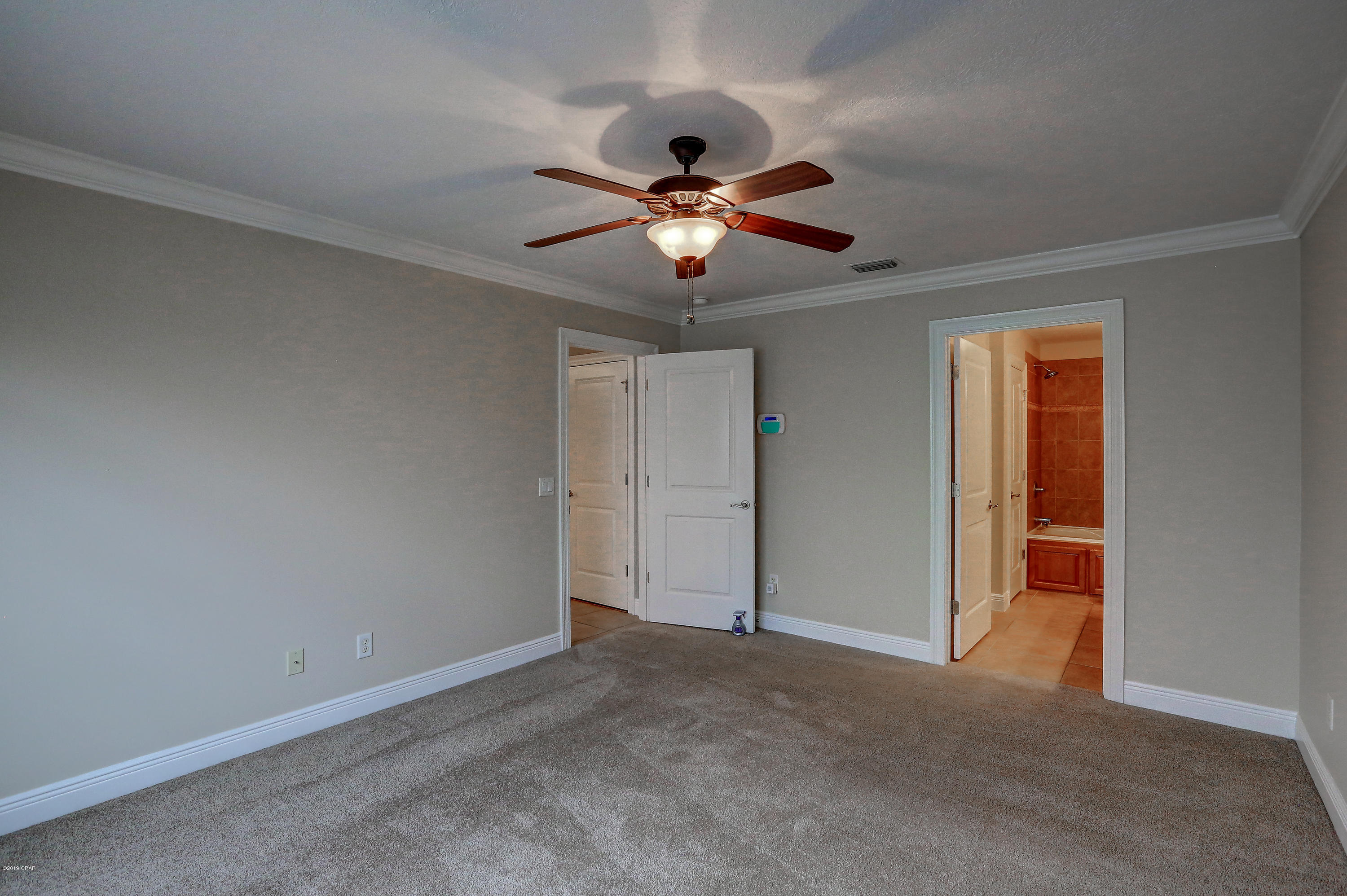 Ashlee Manor - Residential