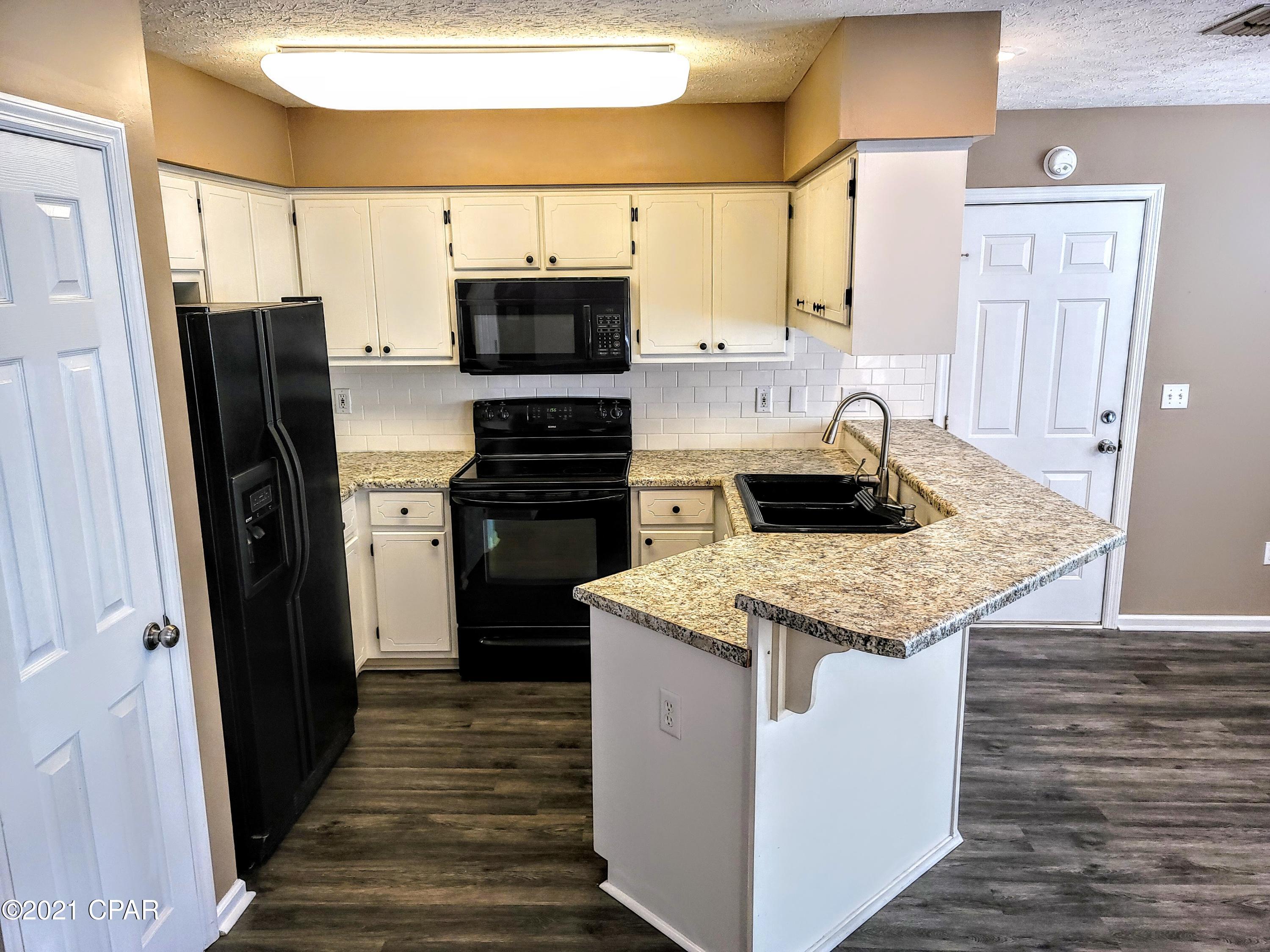 Venetian Villa - Residential Lease