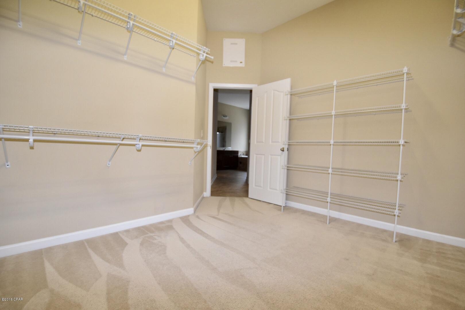 Hawks Landing - Residential