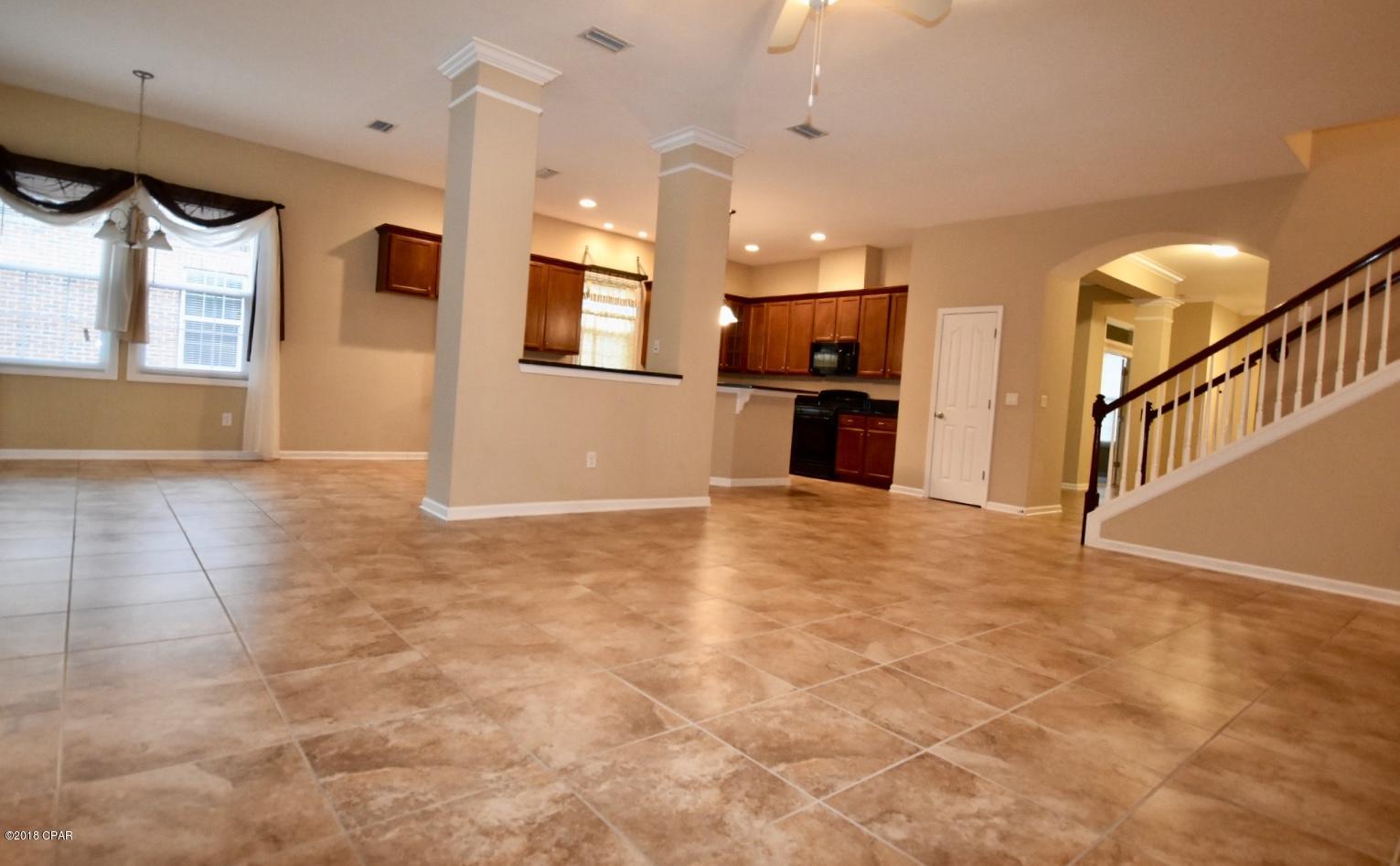 Hawks Landing - Residential