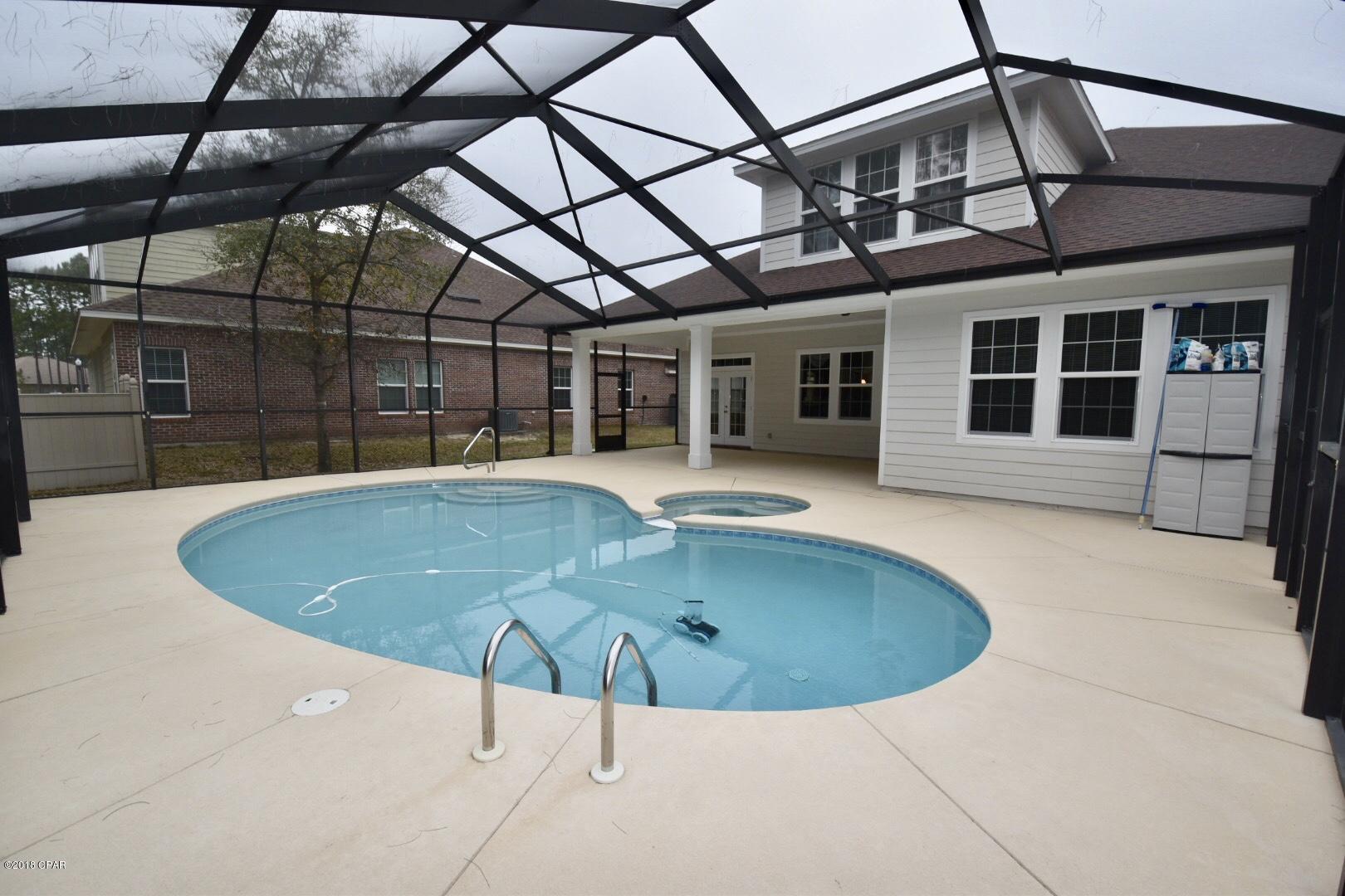 Hawks Landing - Residential