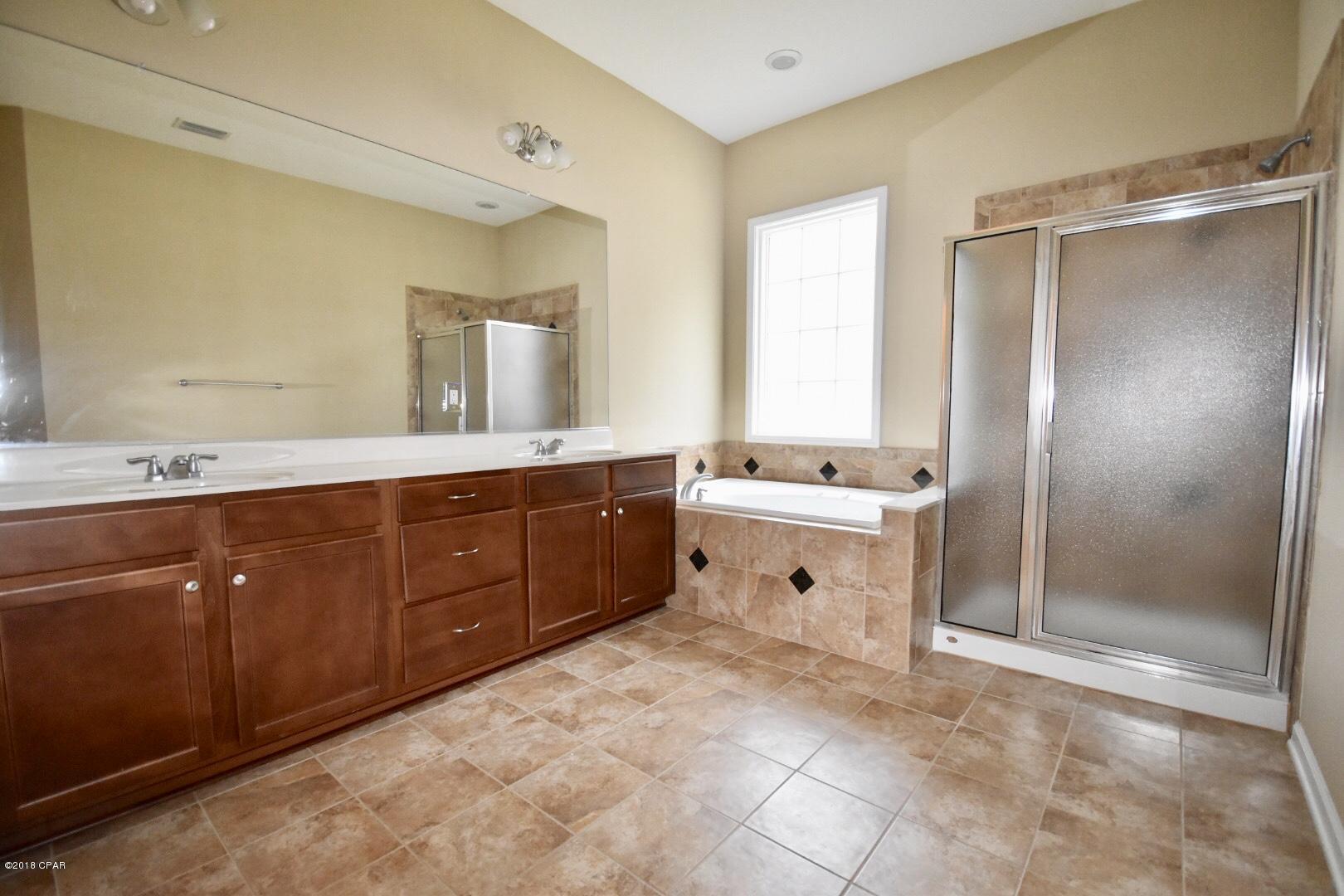 Hawks Landing - Residential