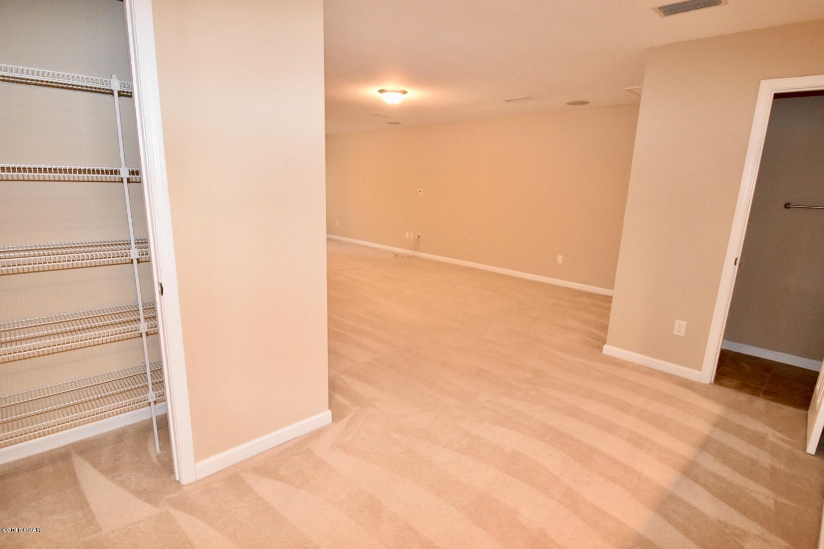 Hawks Landing - Residential