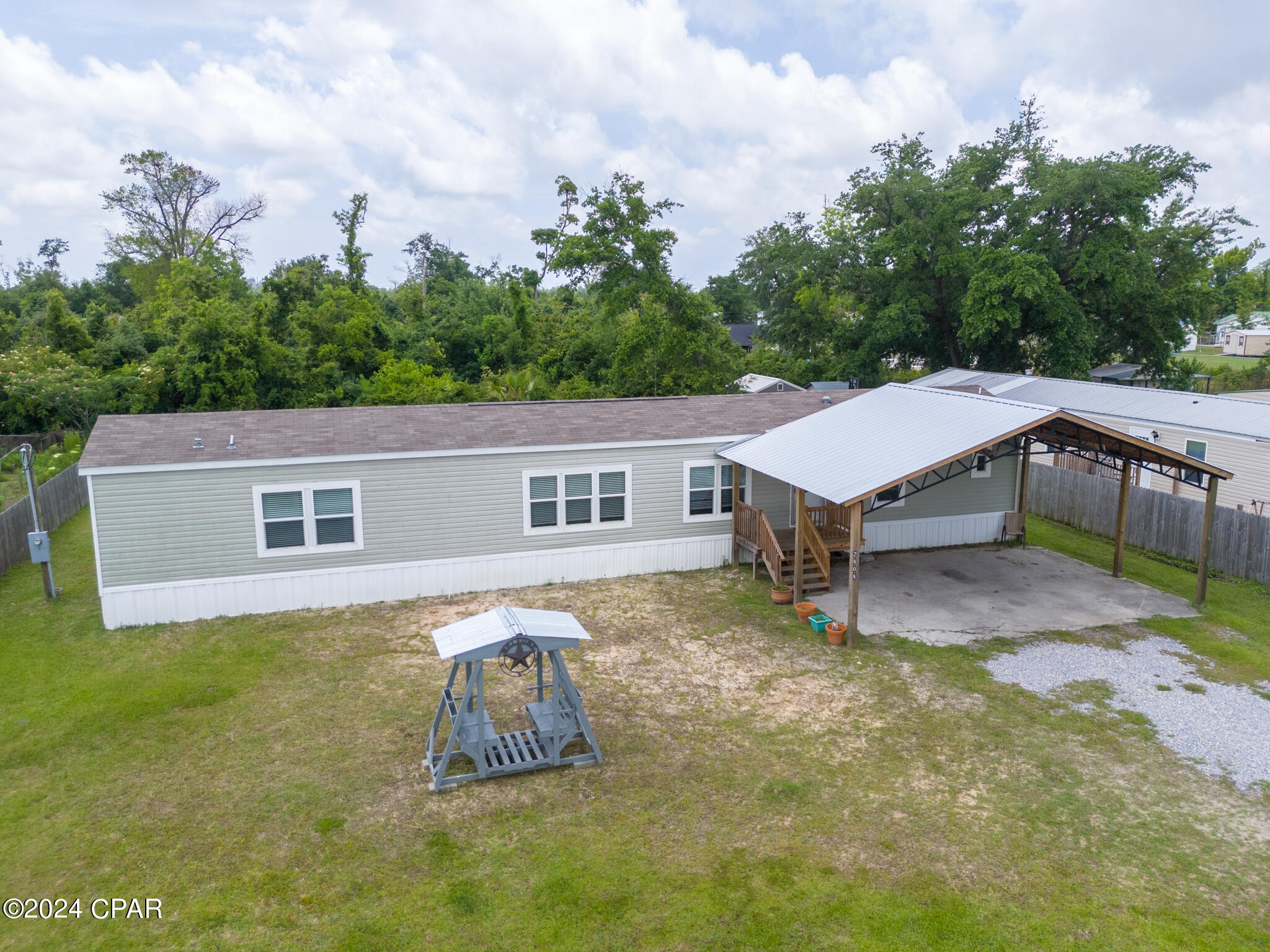 [No Recorded Subdiv] - Residential