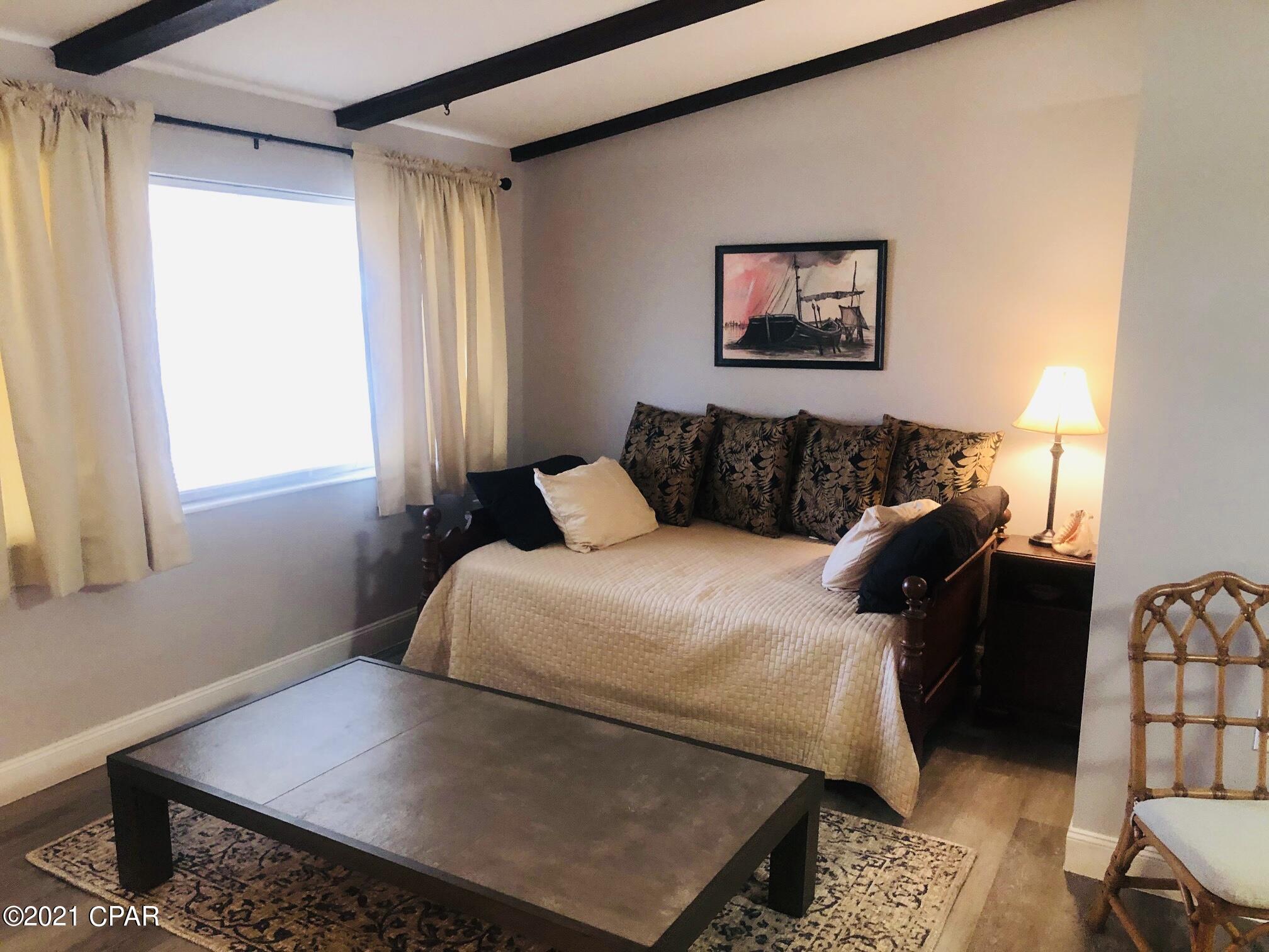 Woodlawn Unit 2 - Residential