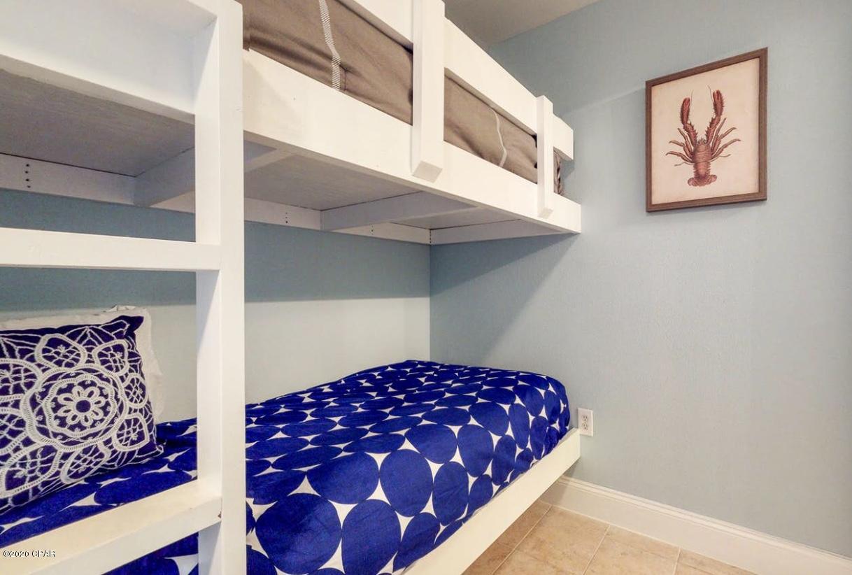 Laketown Wharf - Residential