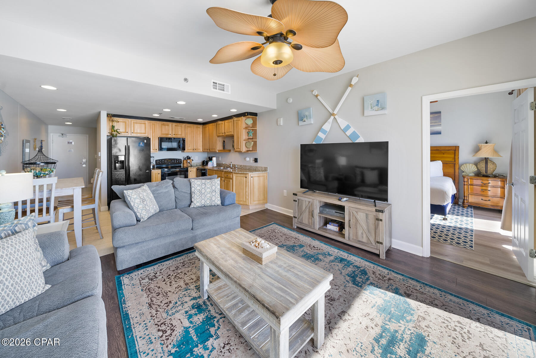 Splash Condo - Residential