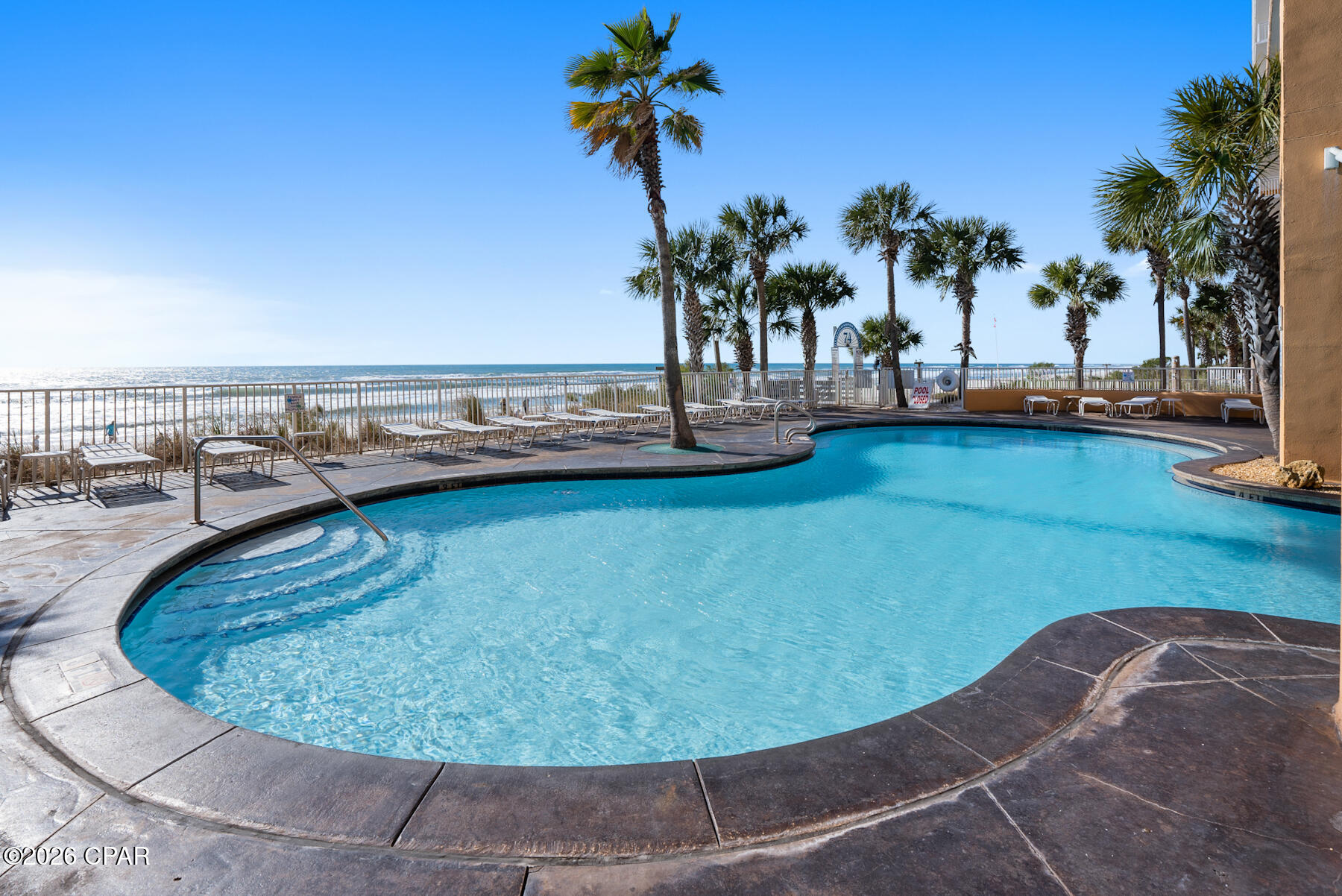 Splash Condo - Residential