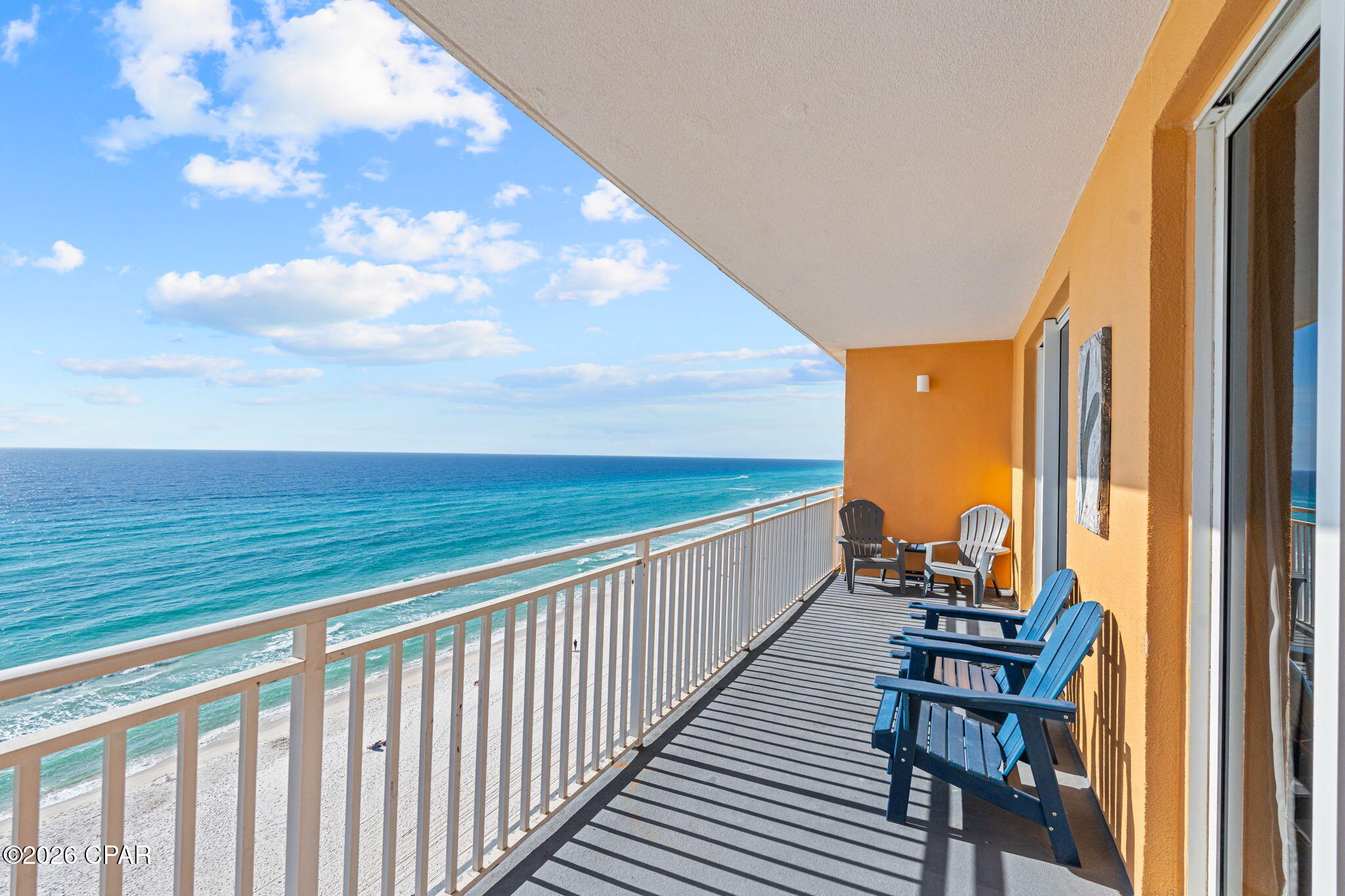 Splash Condo - Residential