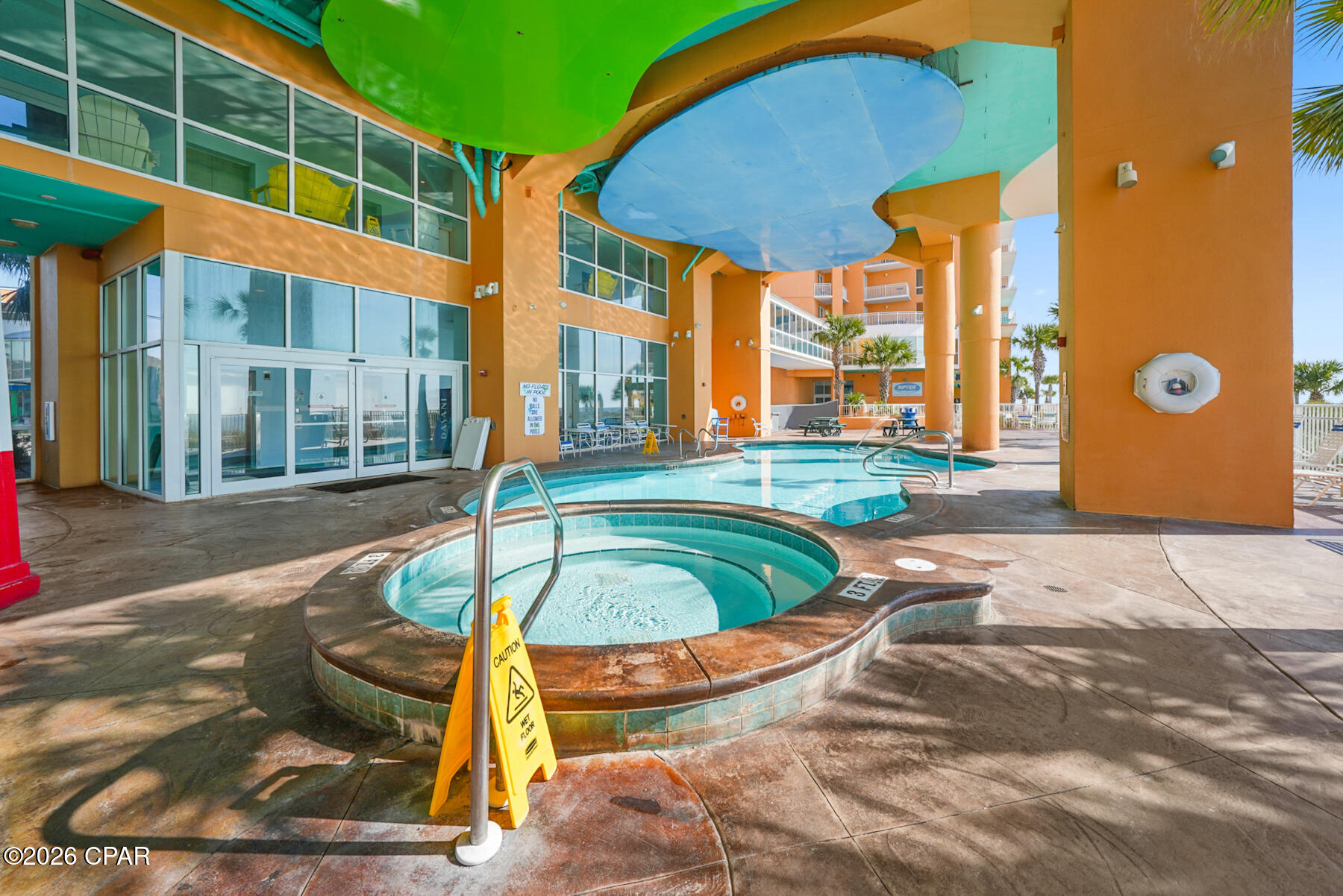 Splash Condo - Residential