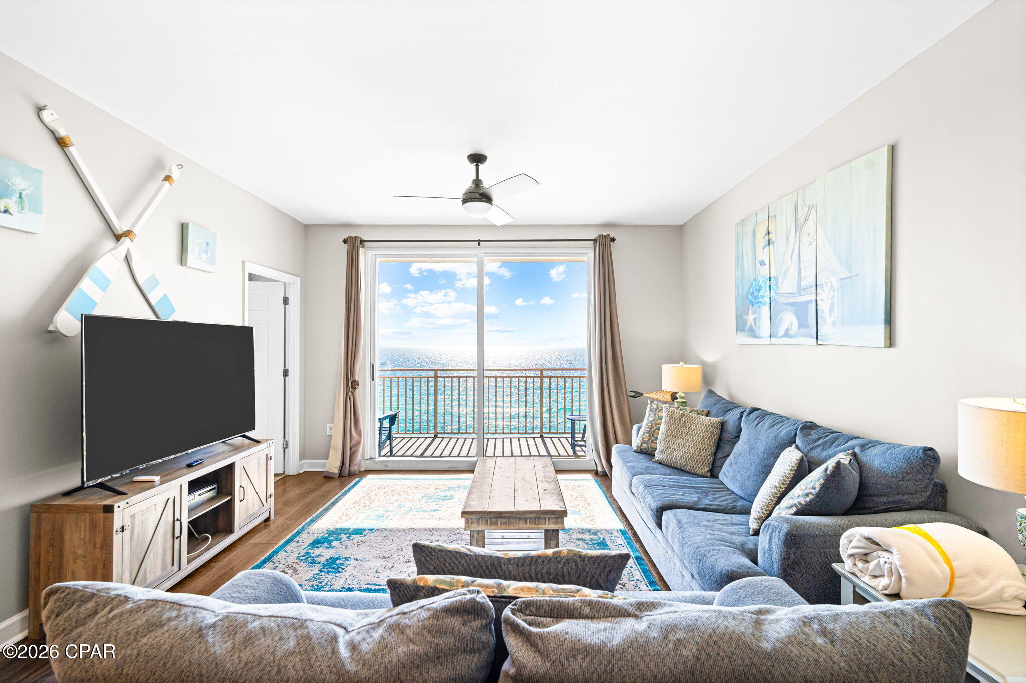 Splash Condo - Residential