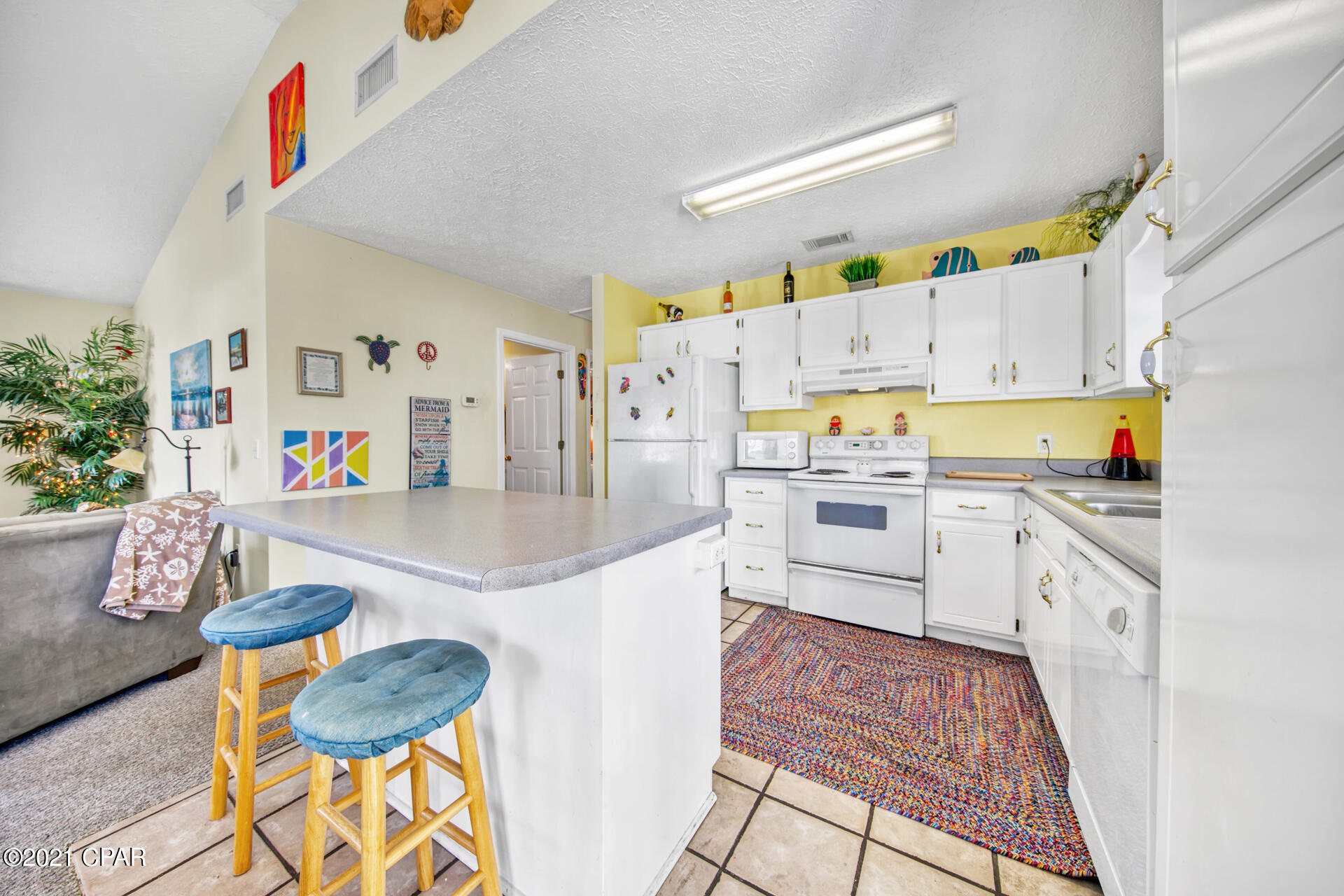 Riviera Beach 1st Add - Residential