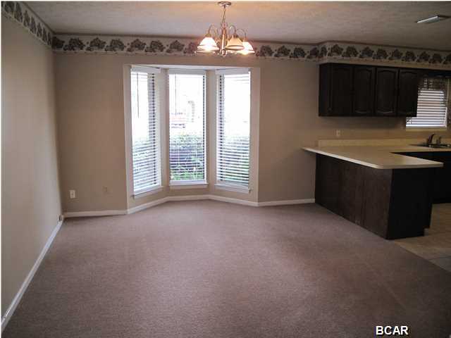 Northwoods Estates 1st Add - Residential Lease