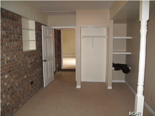 Northwoods Estates 1st Add - Residential Lease