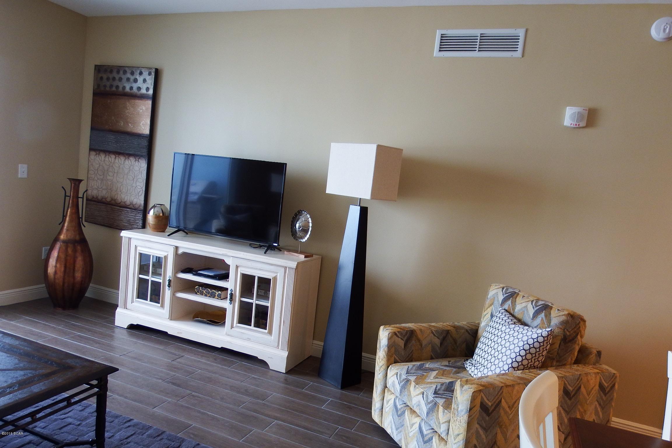 Sterling Breeze - Residential