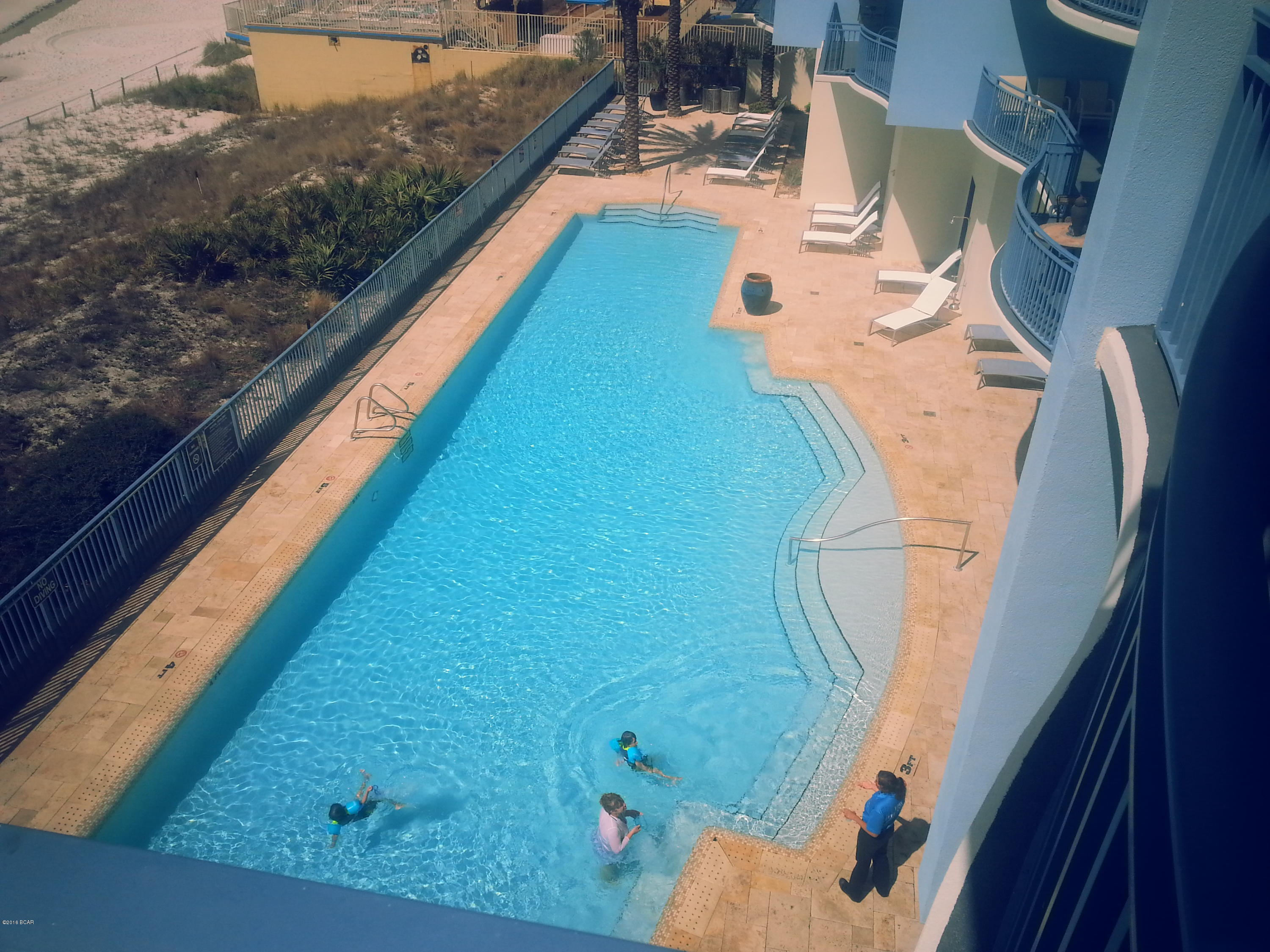 Sterling Breeze - Residential