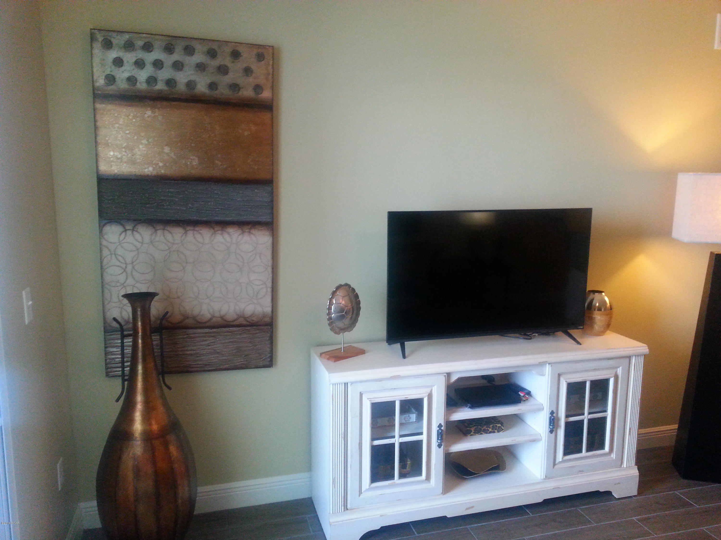 Sterling Breeze - Residential