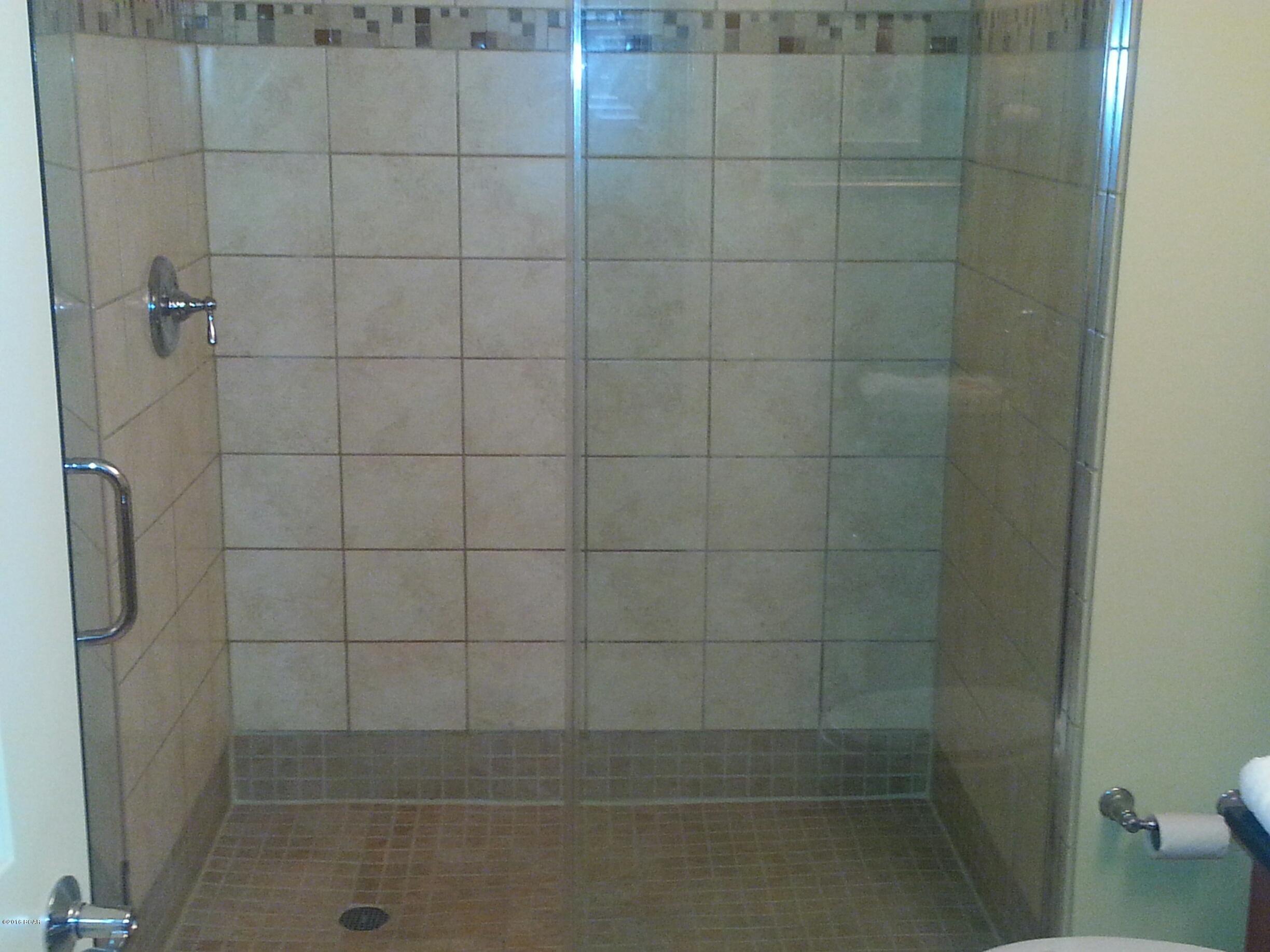 Sterling Breeze - Residential