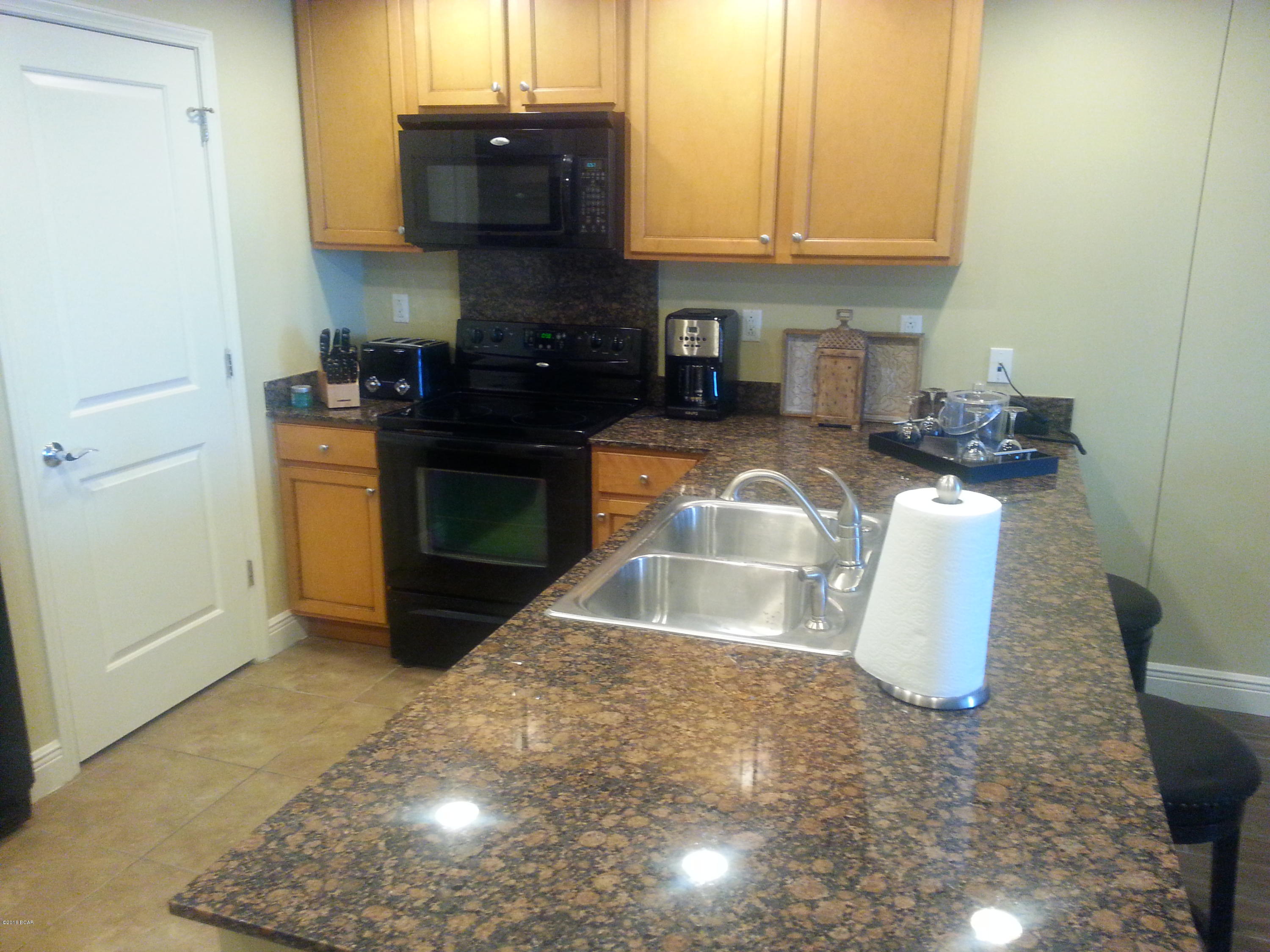 Sterling Breeze - Residential