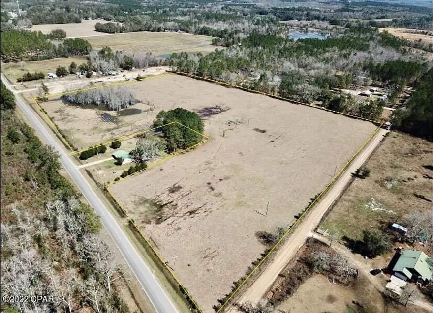 17 ACRES! 

This property is cross fenced and great for building your dream home on or turning the storage building into a tiny home. This property can also be used for farm land. The property has a private well. Call your favorite realtor today for showing.
