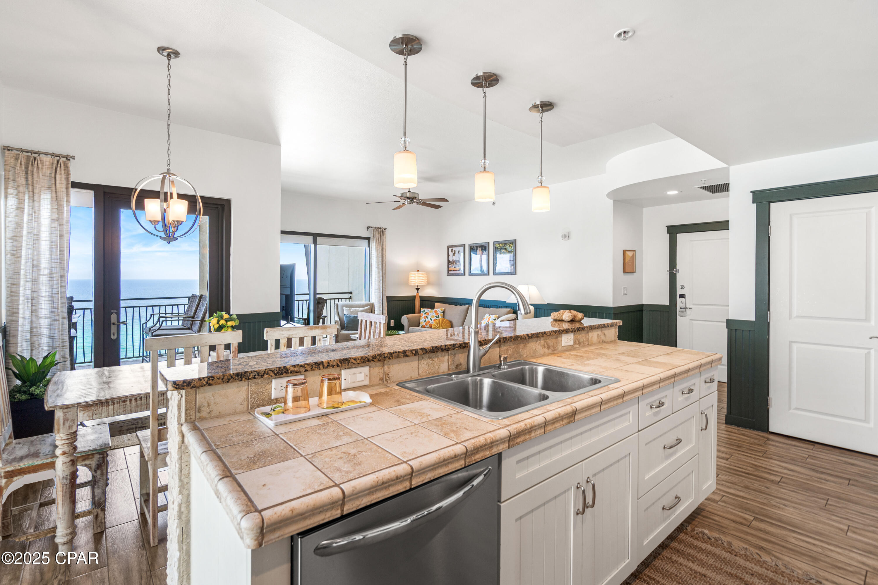 Panama City Beach, Florida 32413, United States, 2 Bedrooms Bedrooms, ,2 BathroomsBathrooms,Residential,Active,245378