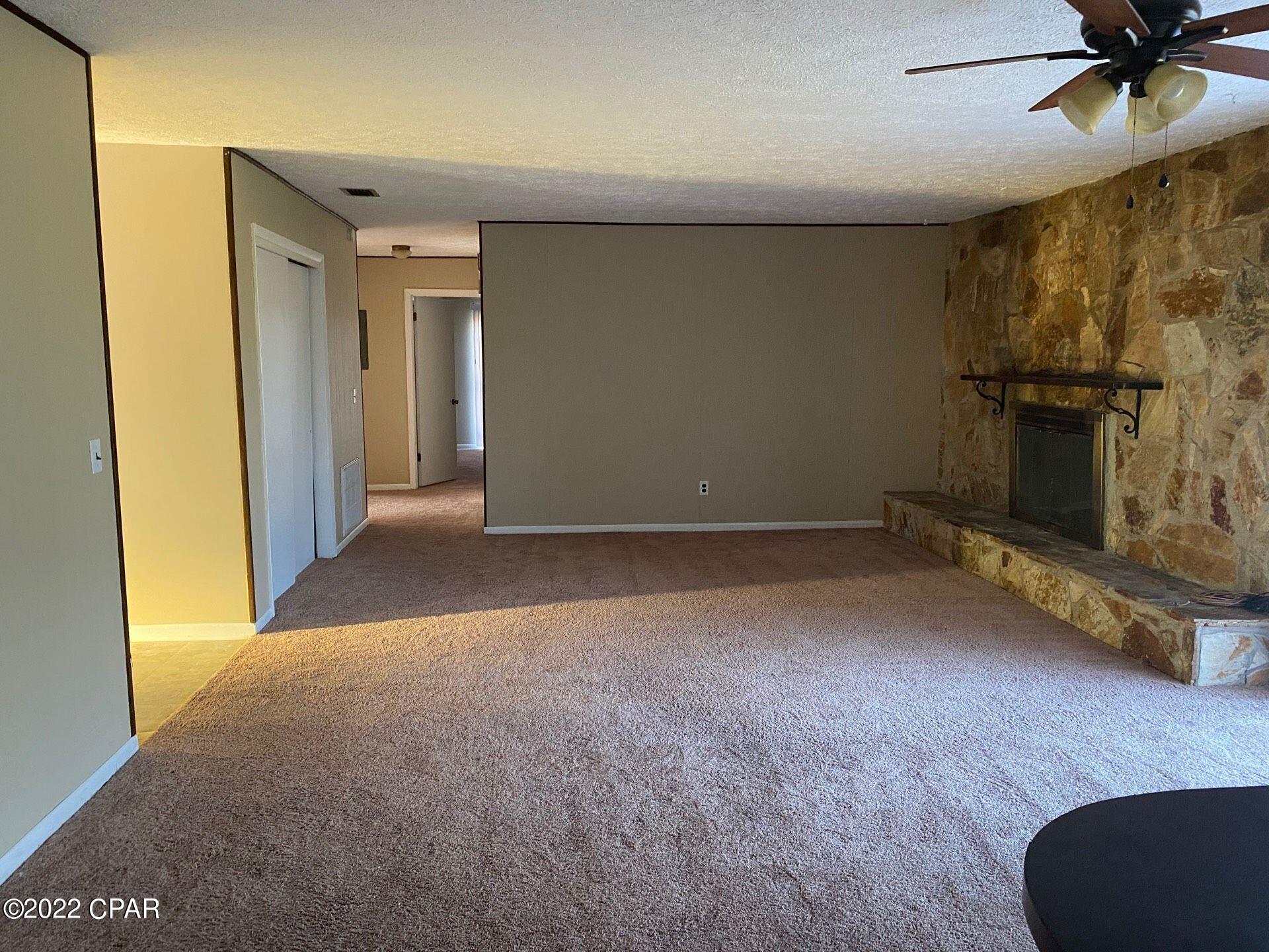 [No Recorded Subdiv] - Residential Lease