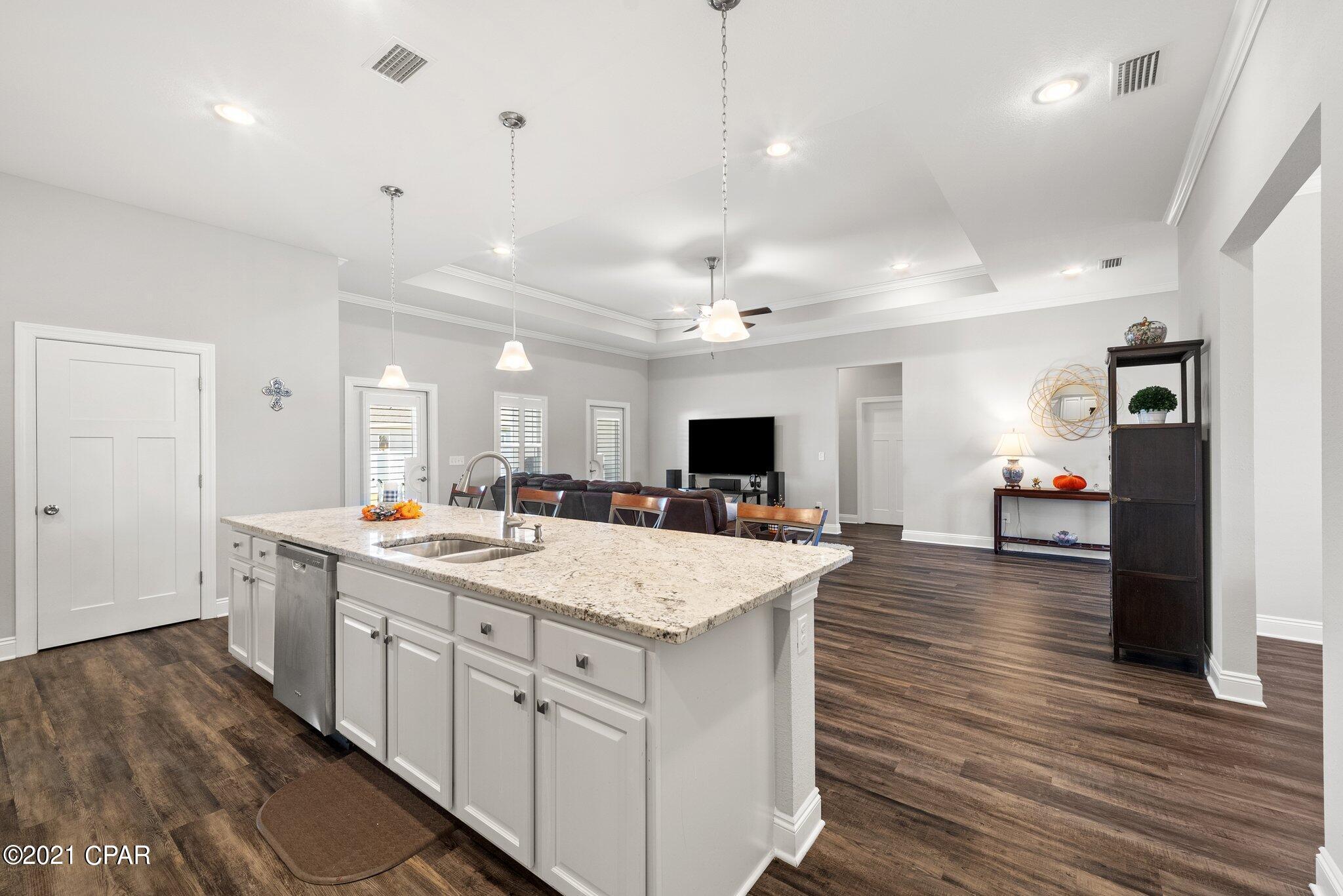 Plantation at College Point - Residential