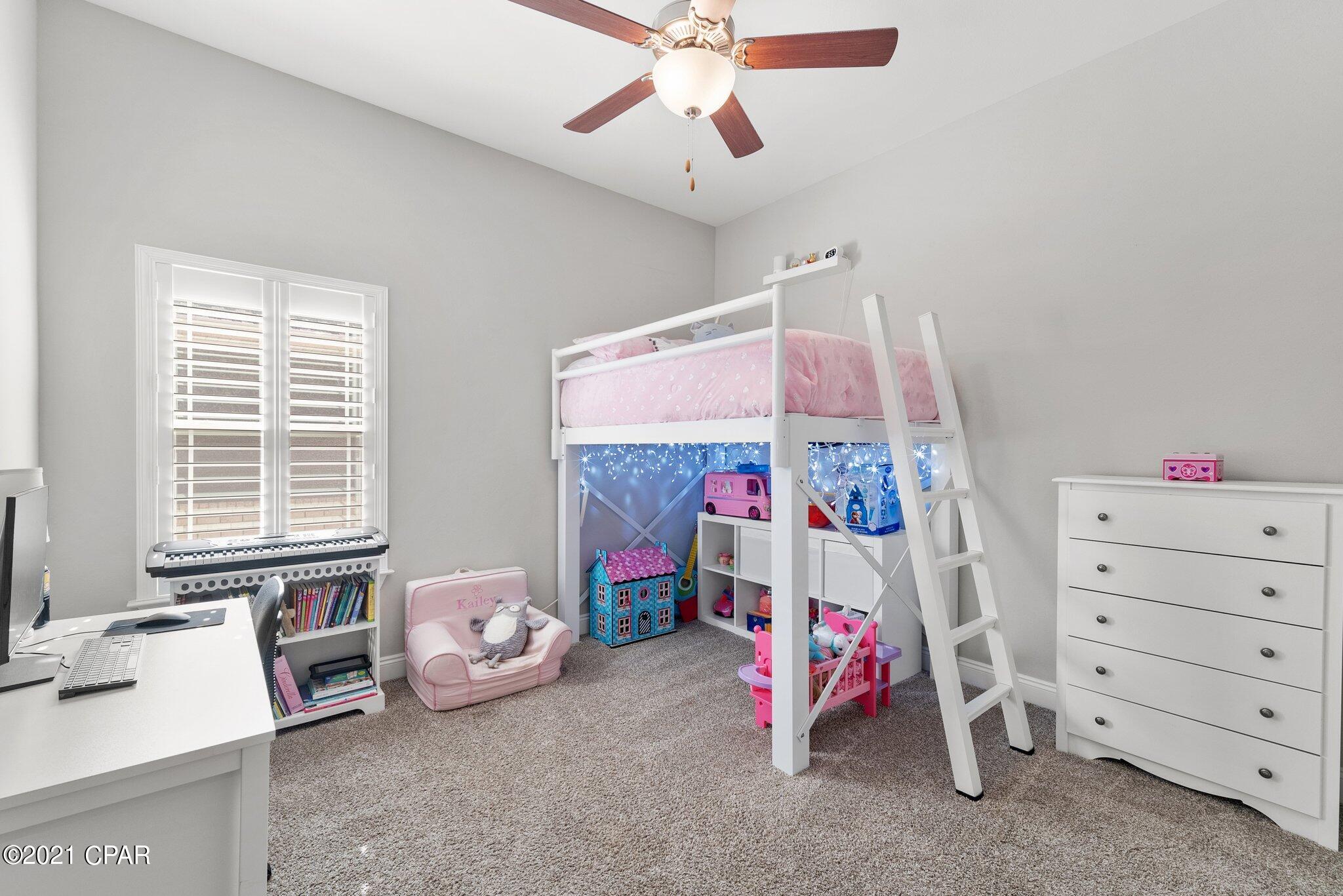 Plantation at College Point - Residential