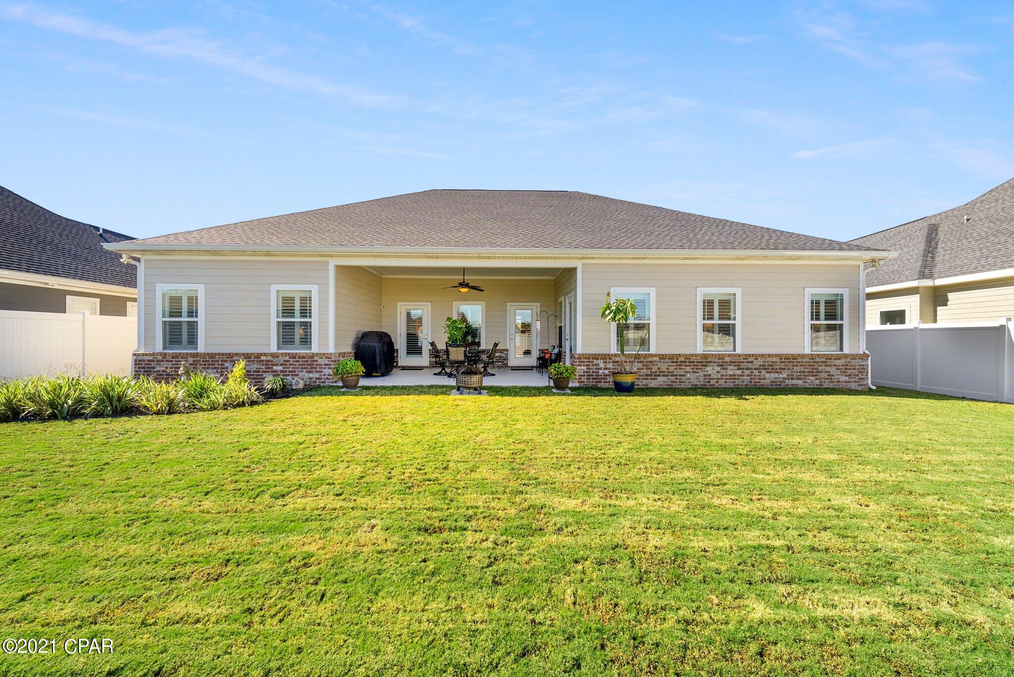 Plantation at College Point - Residential