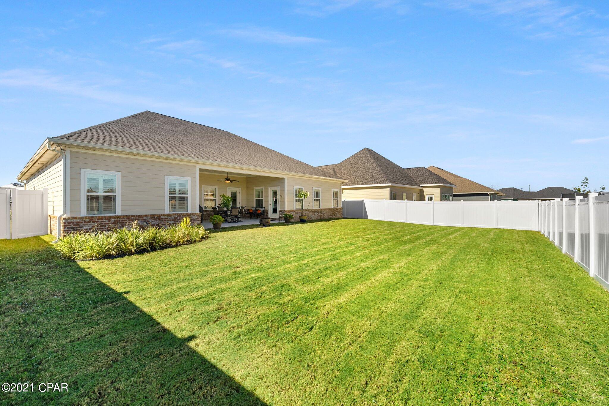 Plantation at College Point - Residential