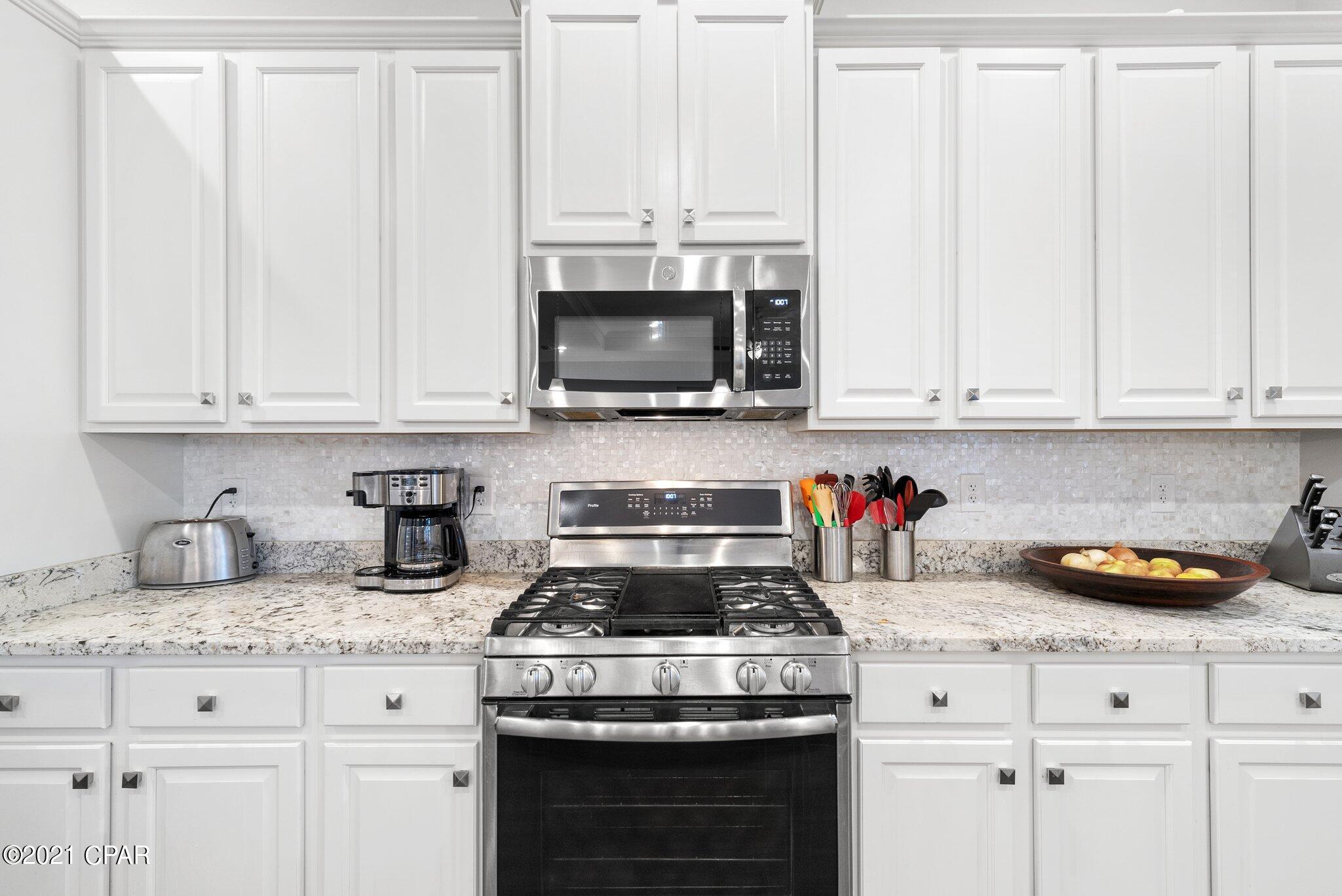 Plantation at College Point - Residential