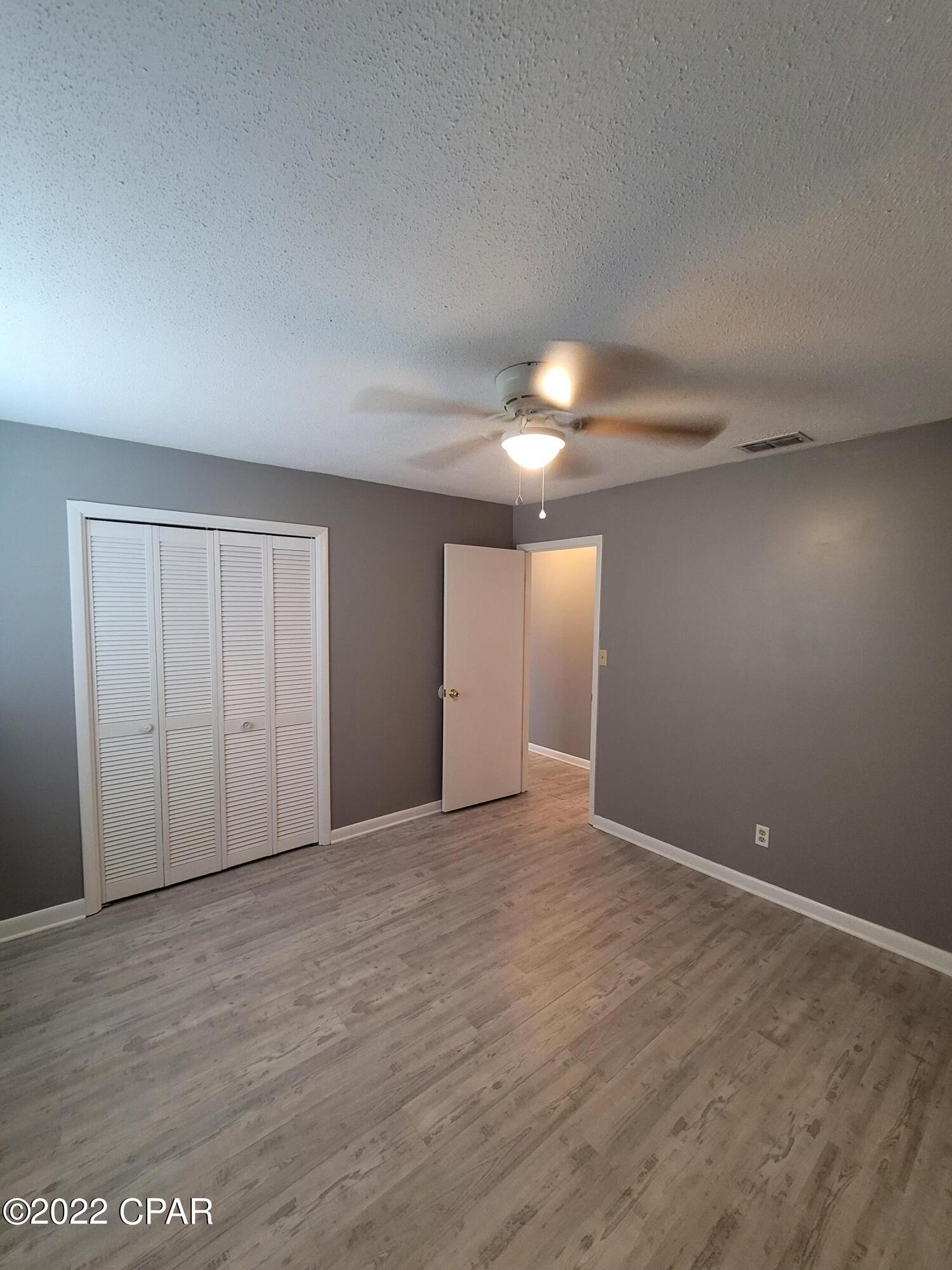 Meadowbrook Estates - Residential Lease