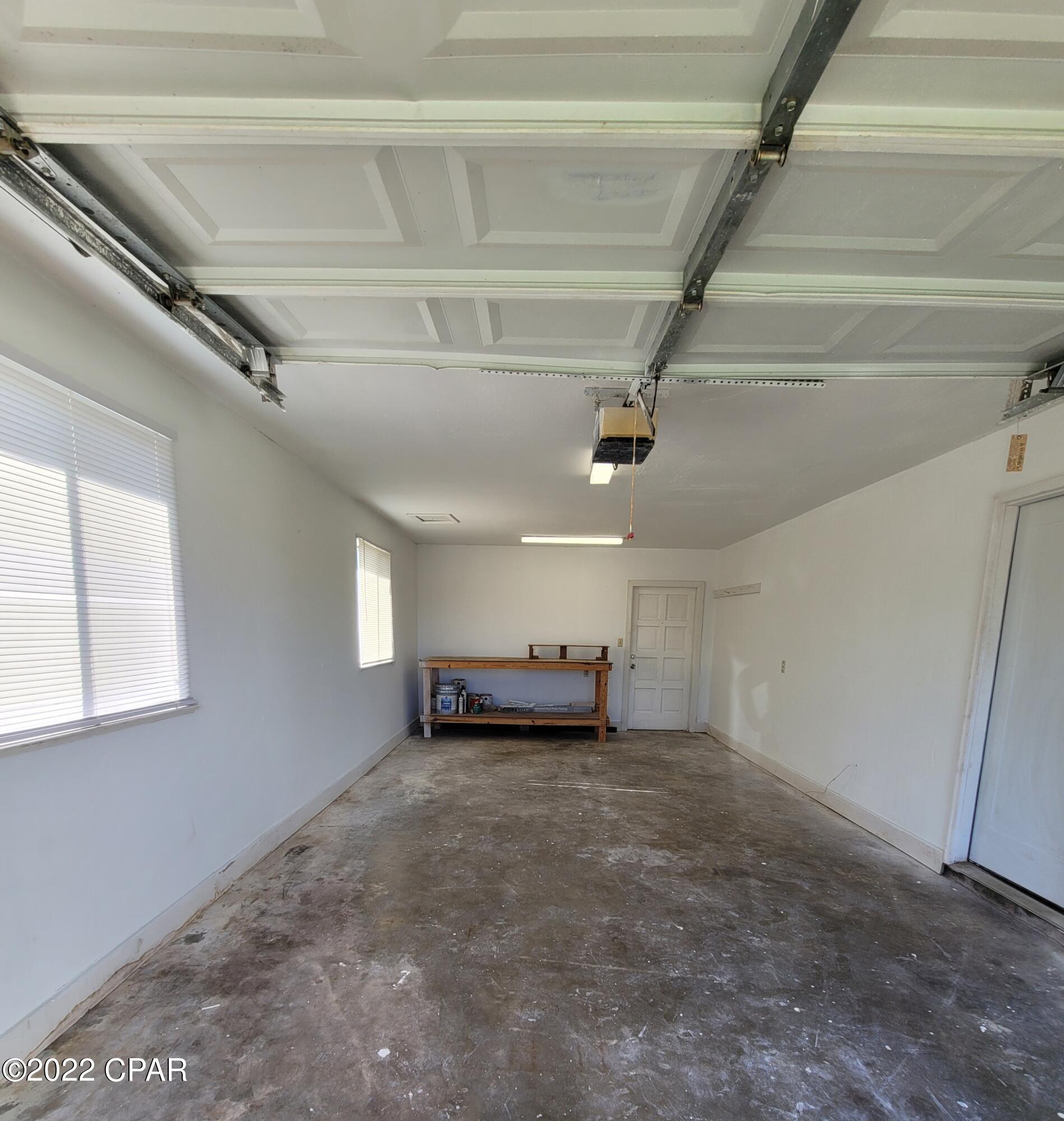 Meadowbrook Estates - Residential Lease