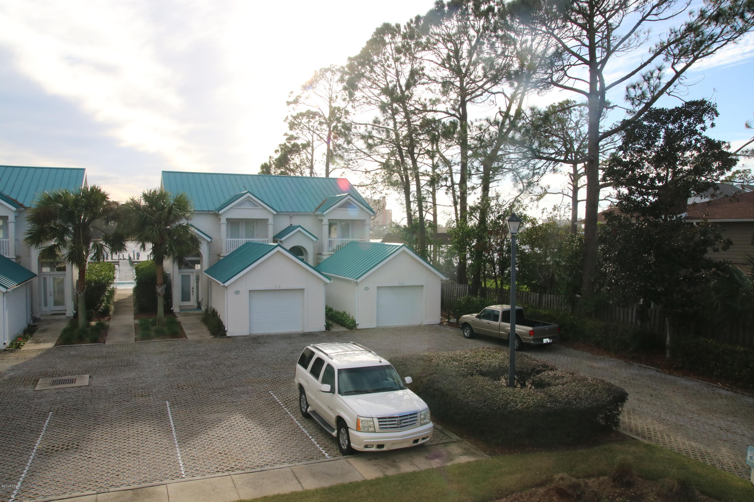 North Lagoon Town Homes - Residential