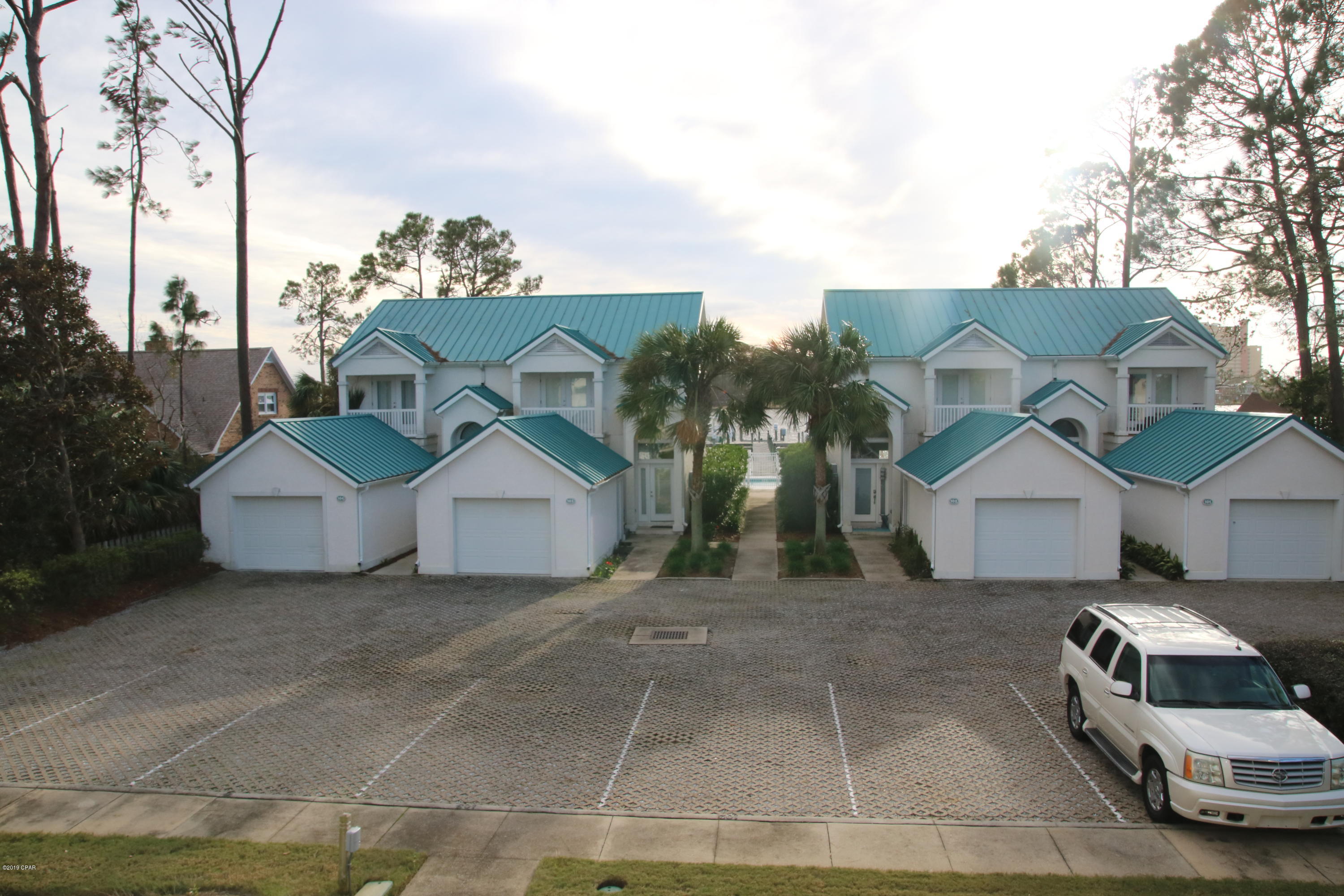 North Lagoon Town Homes - Residential