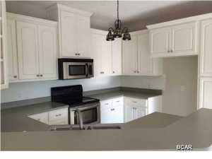 Kirkland Manor - Residential