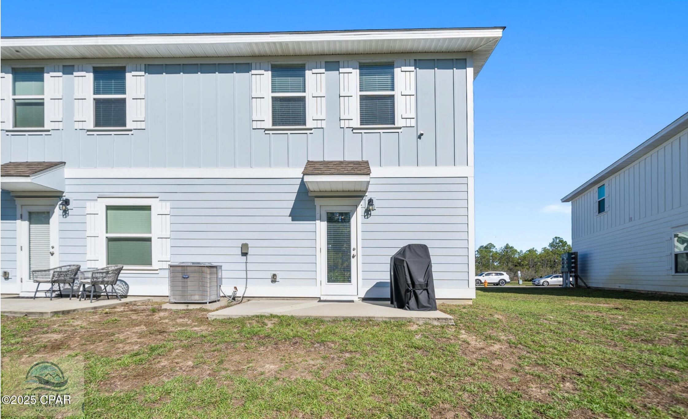 Hathaway Townhomes - Residential Lease