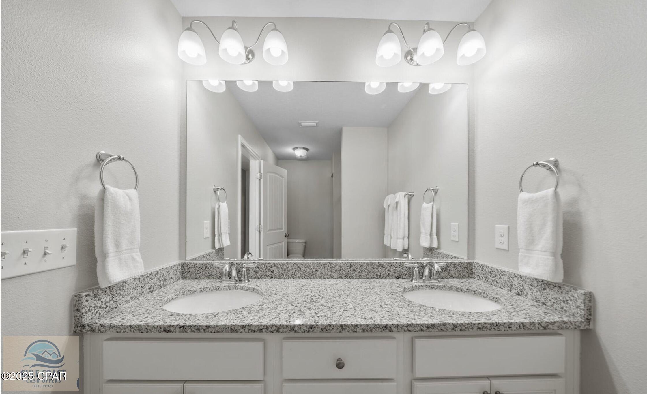 Hathaway Townhomes - Residential Lease