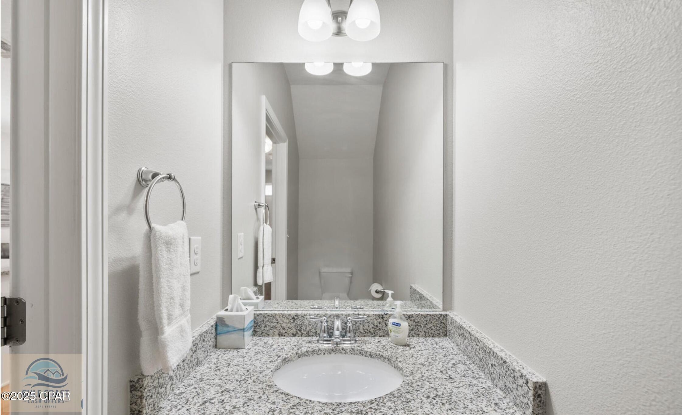 Hathaway Townhomes - Residential Lease