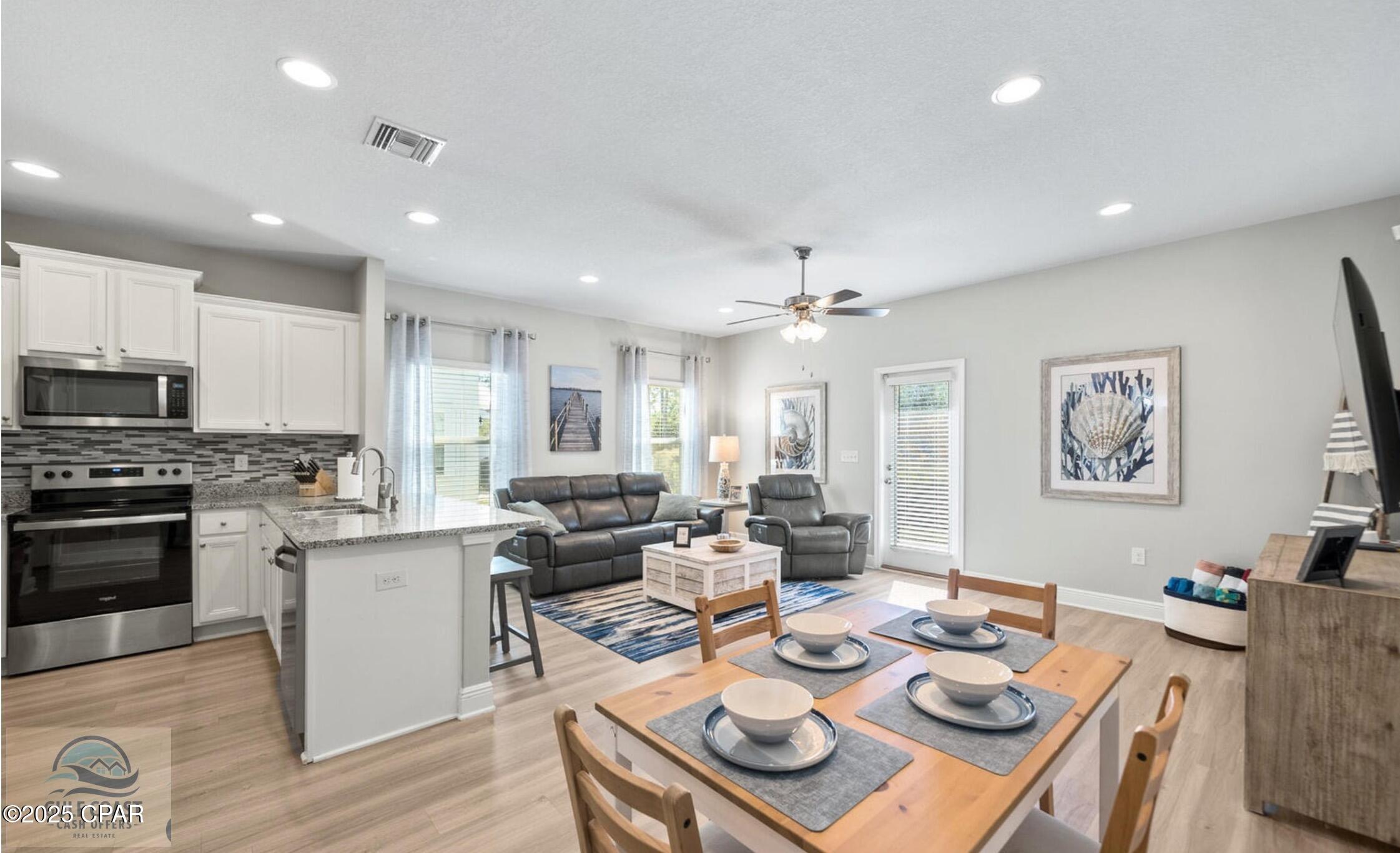 Hathaway Townhomes - Residential Lease