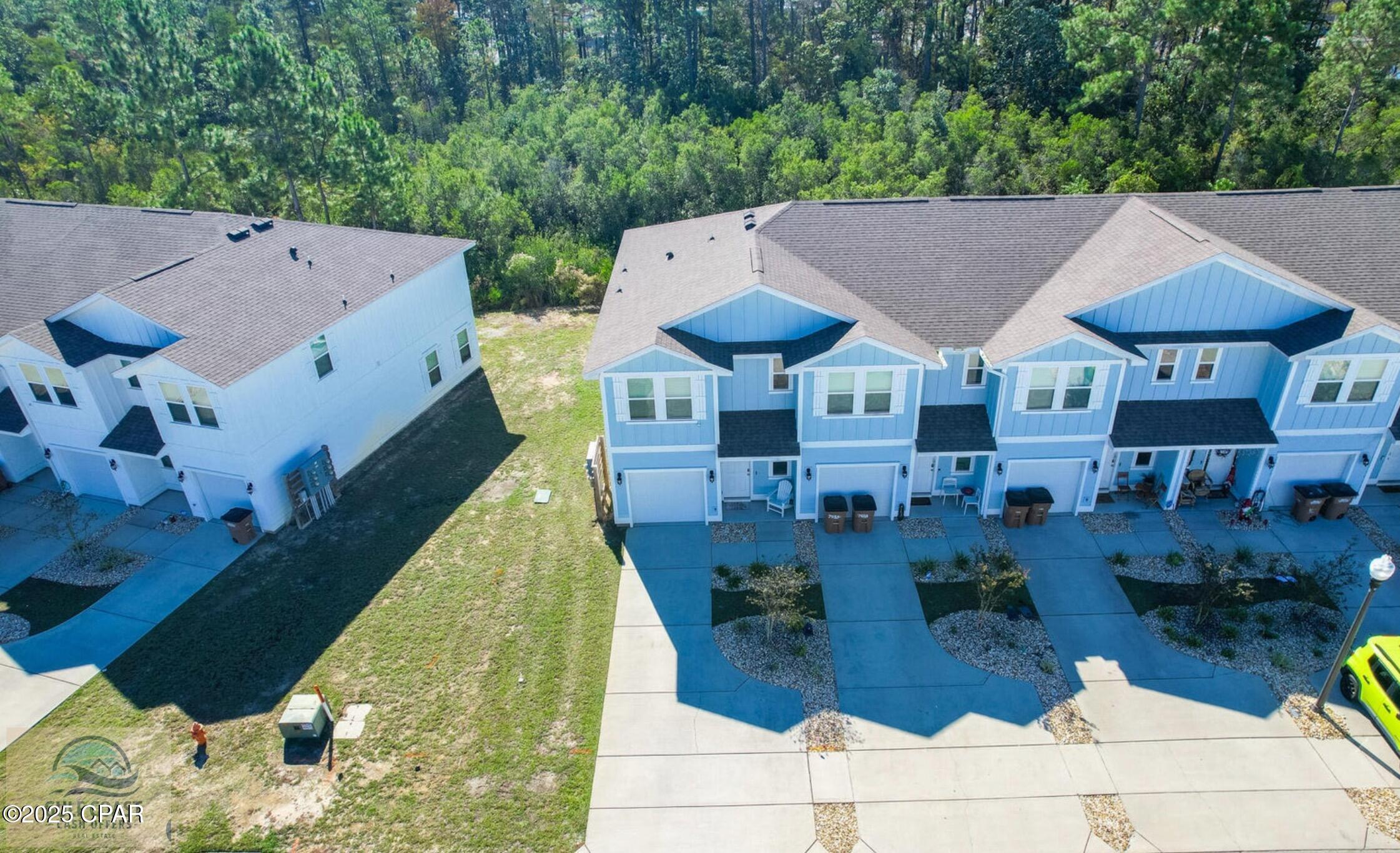 Hathaway Townhomes - Residential Lease