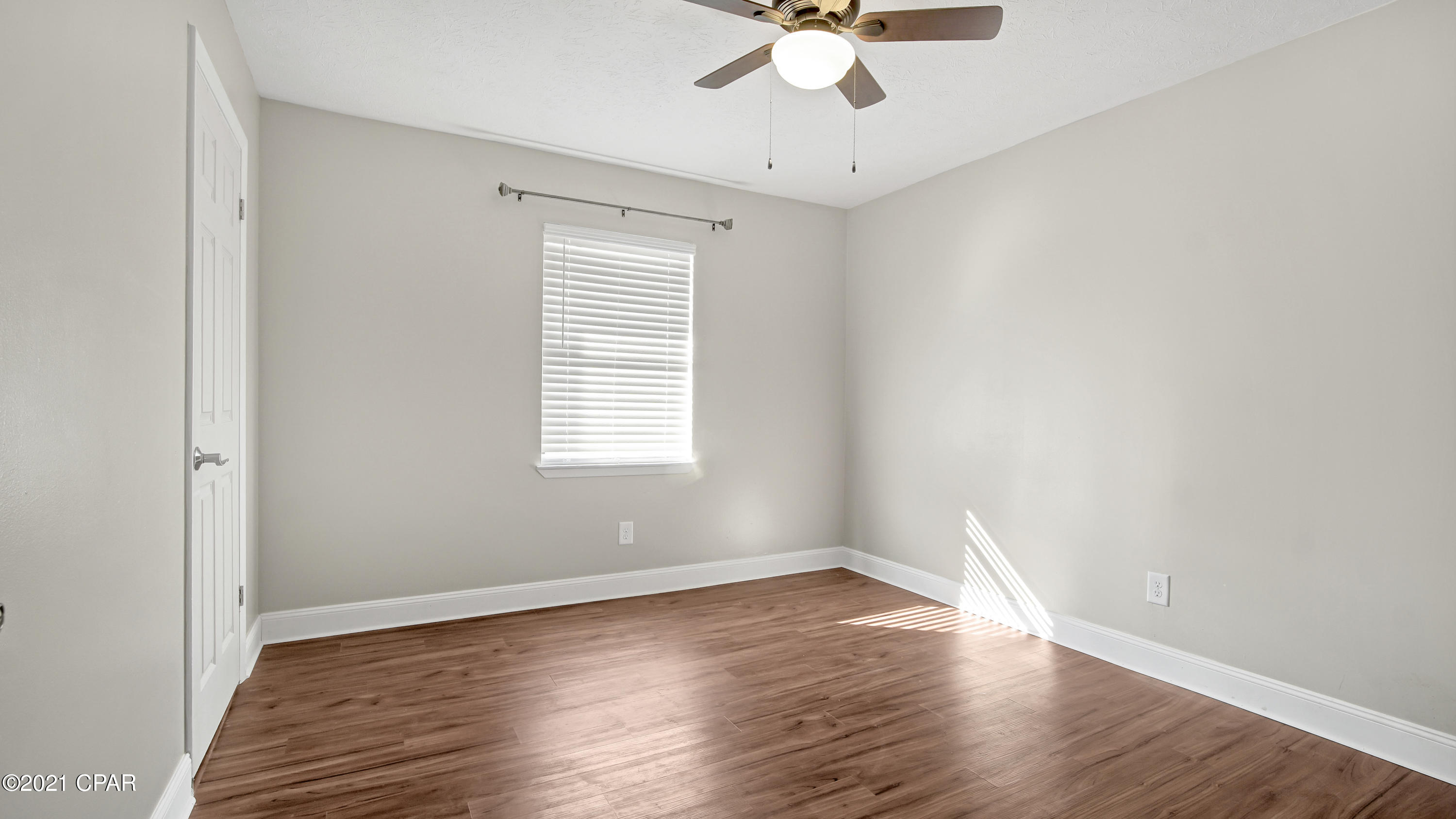 Bay Front Unit 6 - Residential