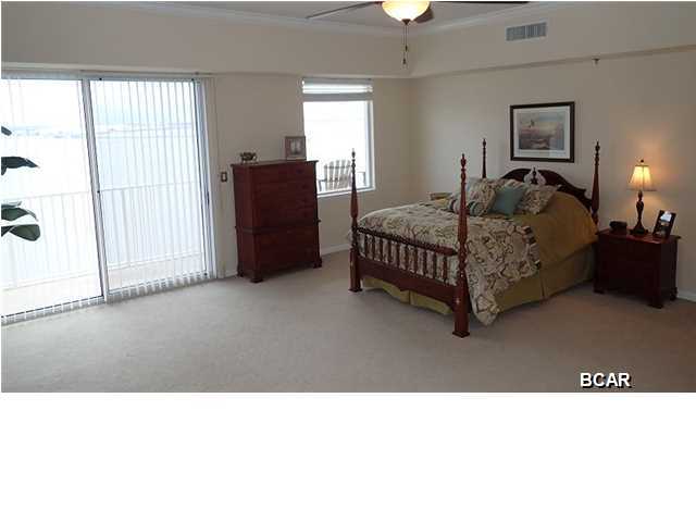 Hibiscus By The Bay - Residential