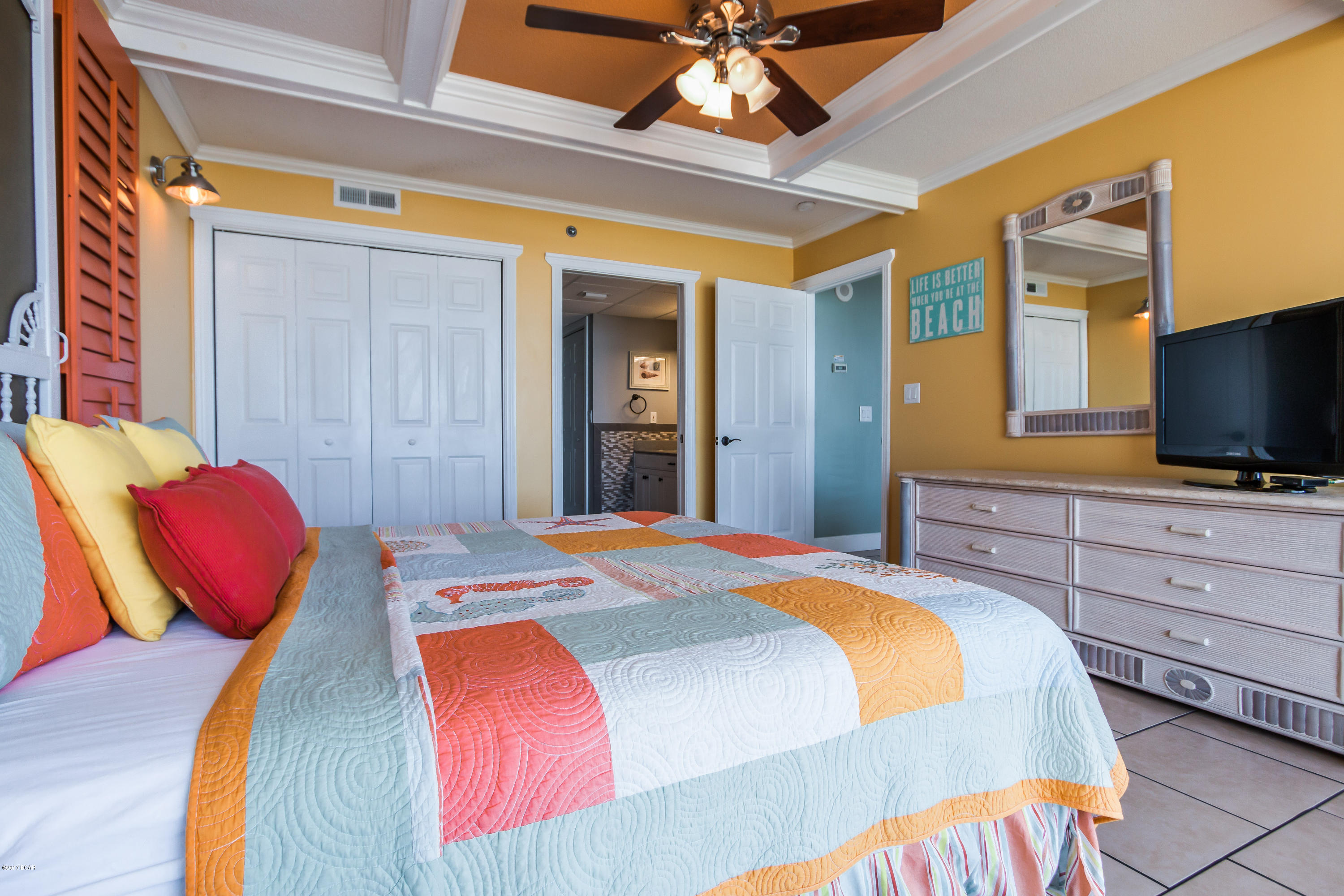 Long Beach Towers III - Residential