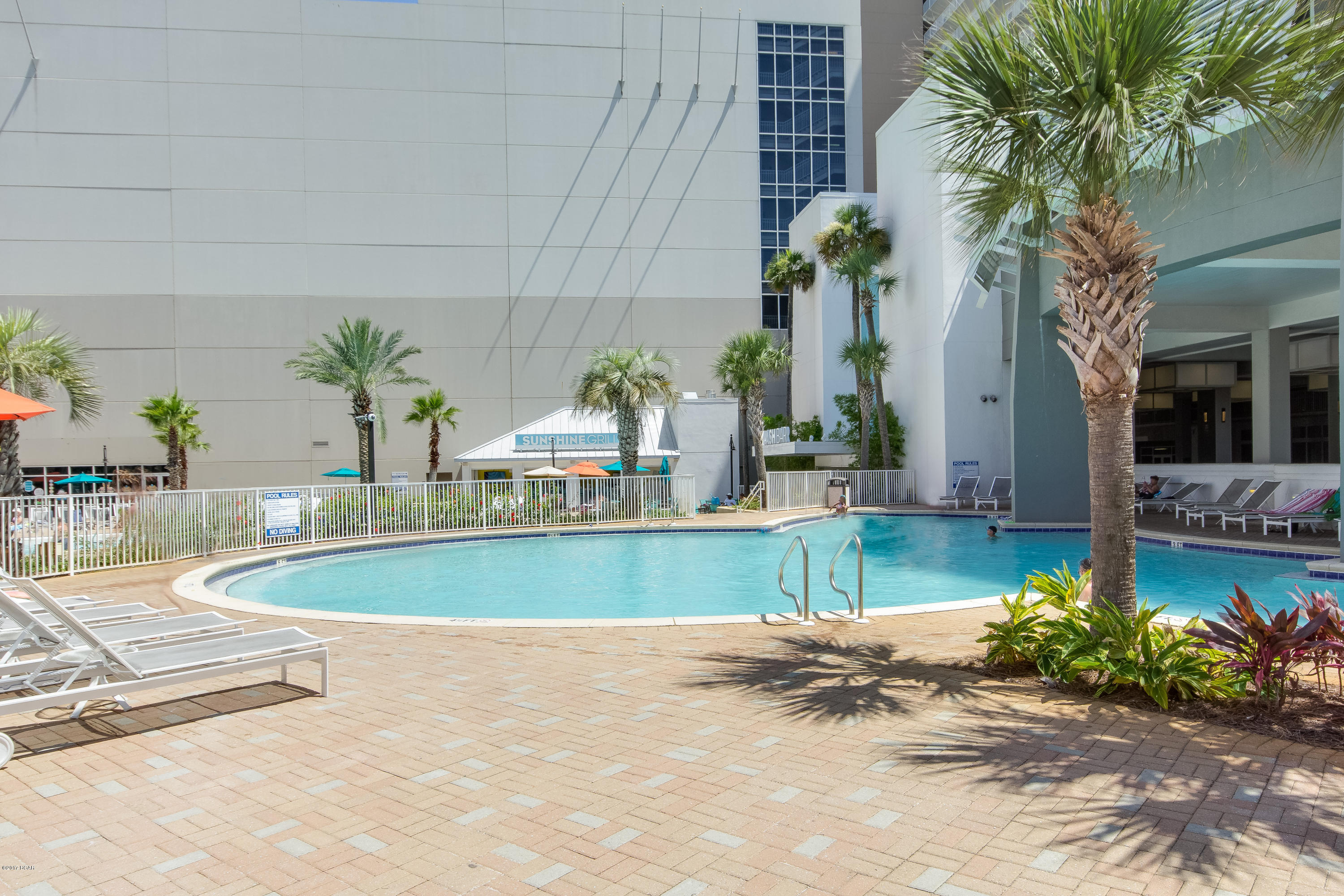 Long Beach Towers III - Residential