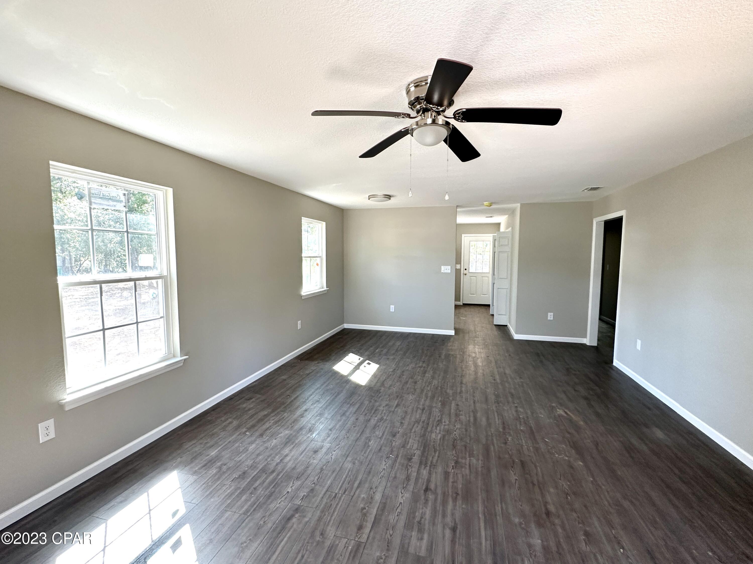 Grand Ridge - Residential