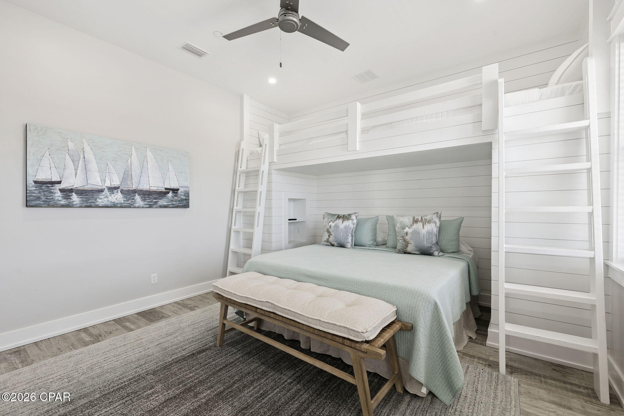 Lullwater Beach - Residential