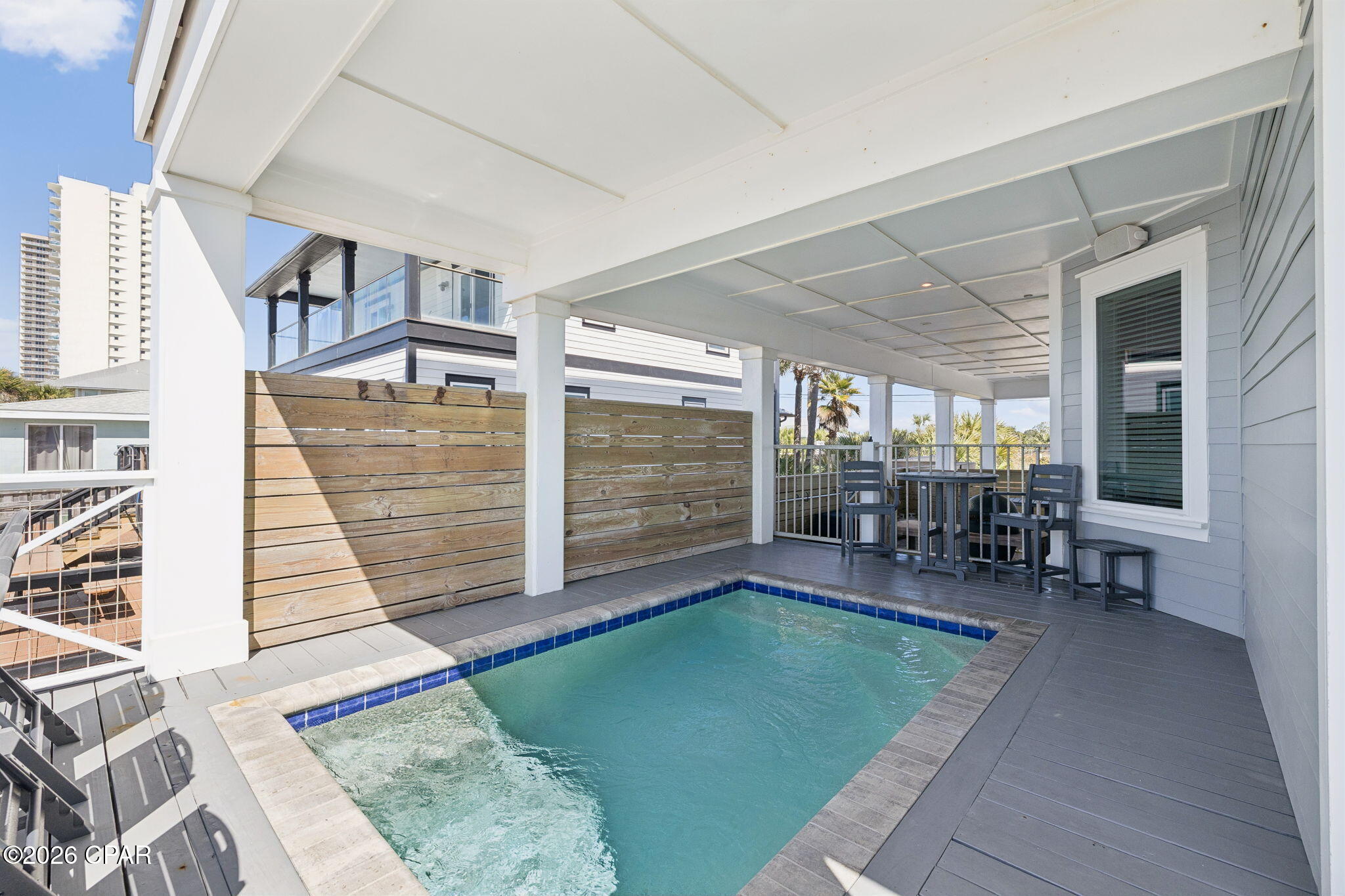 Lullwater Beach - Residential