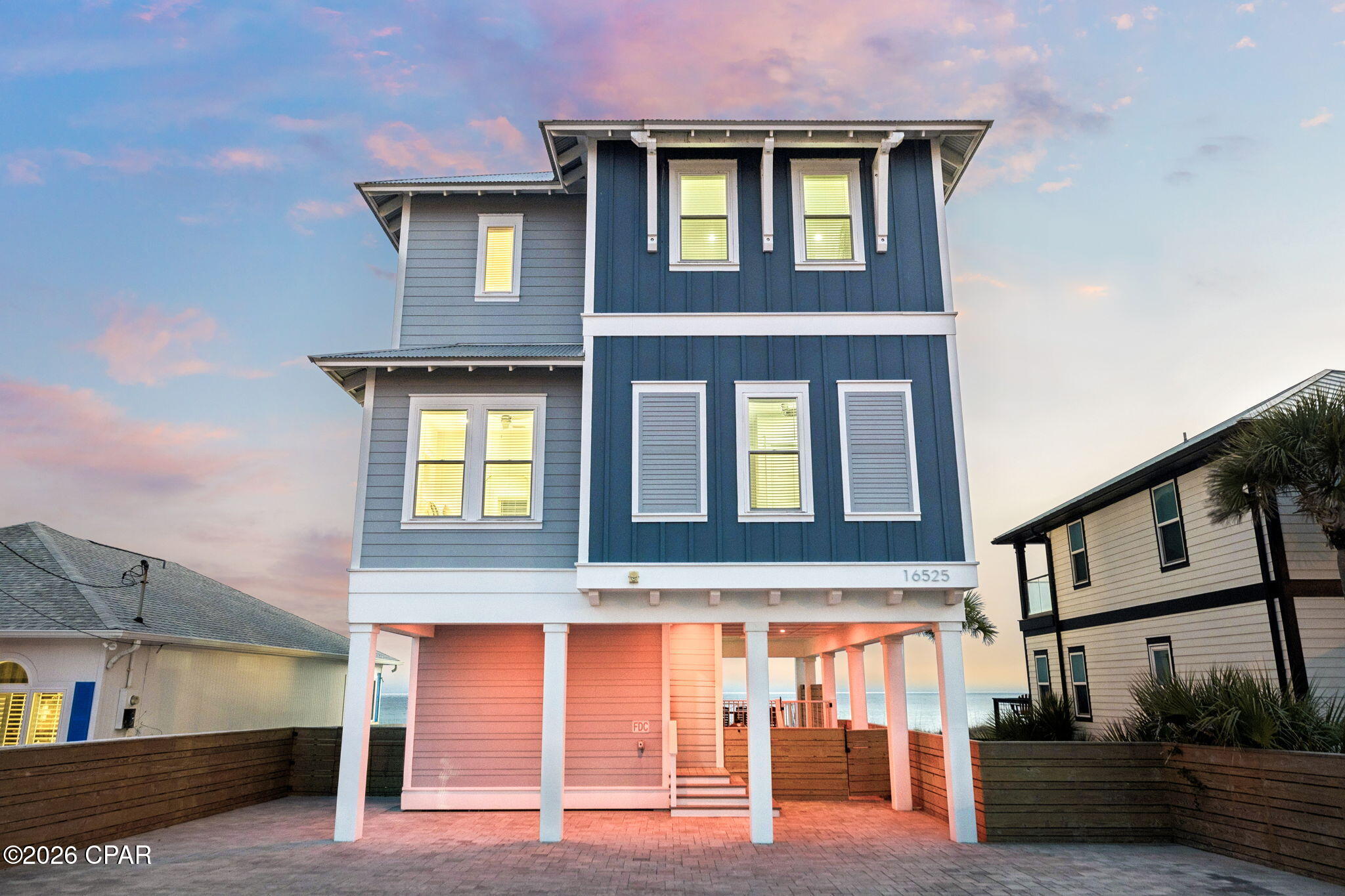 Lullwater Beach - Residential